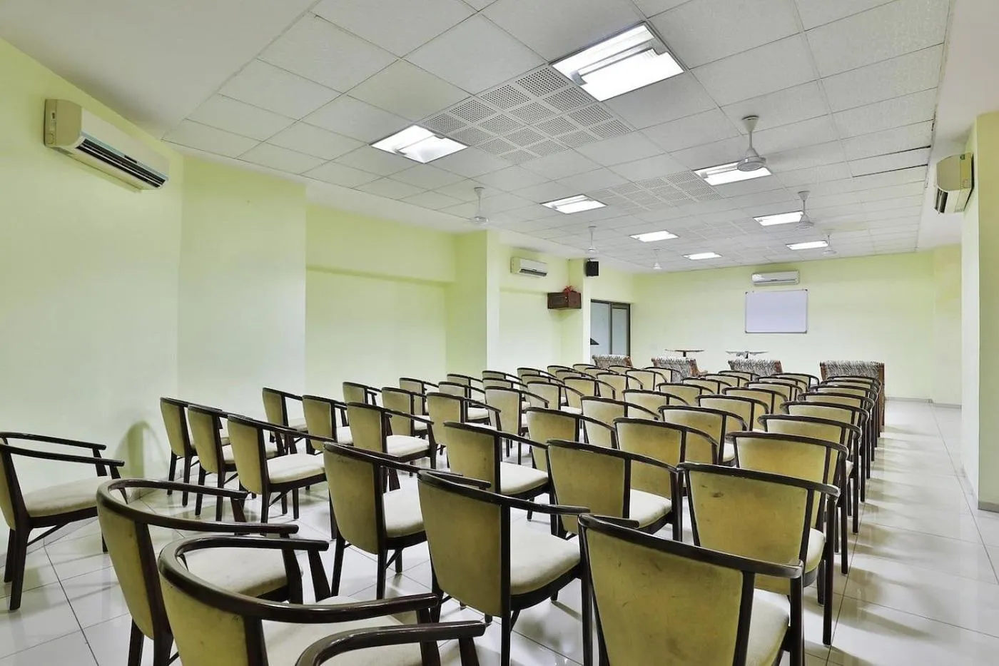 Meeting/conference room in VITS Select Bharuch