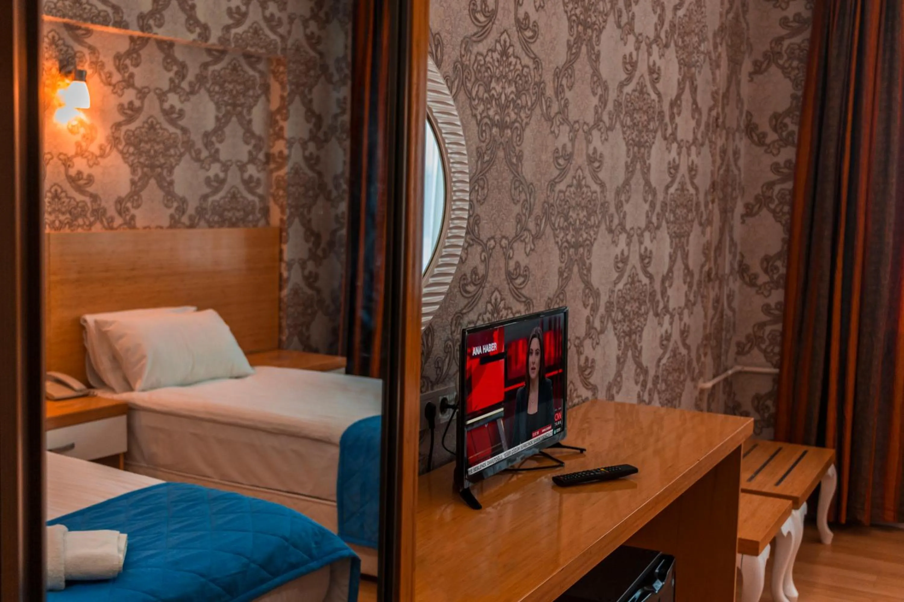 Photo of the whole room in Pera City Hotel