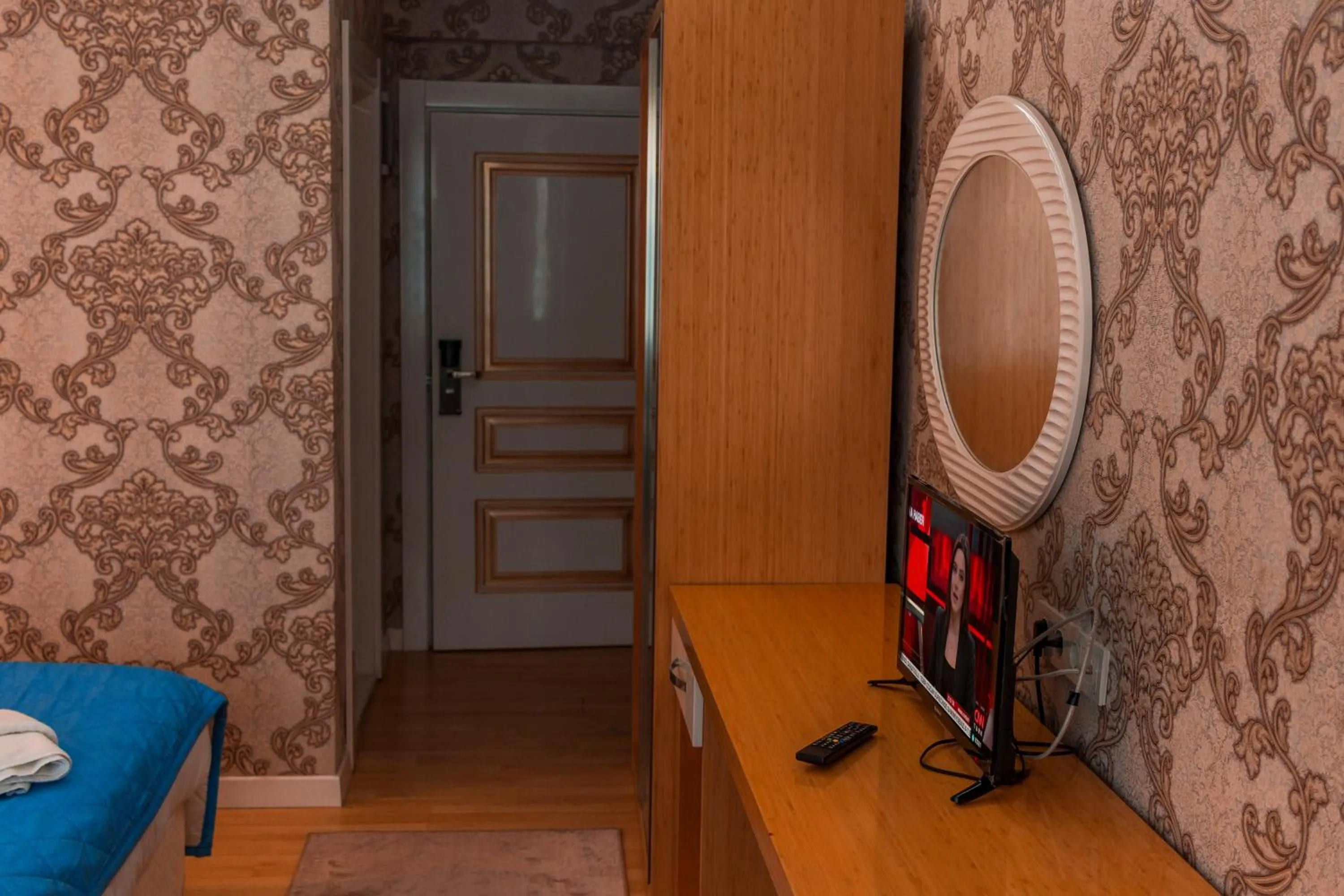 Photo of the whole room in Pera City Hotel