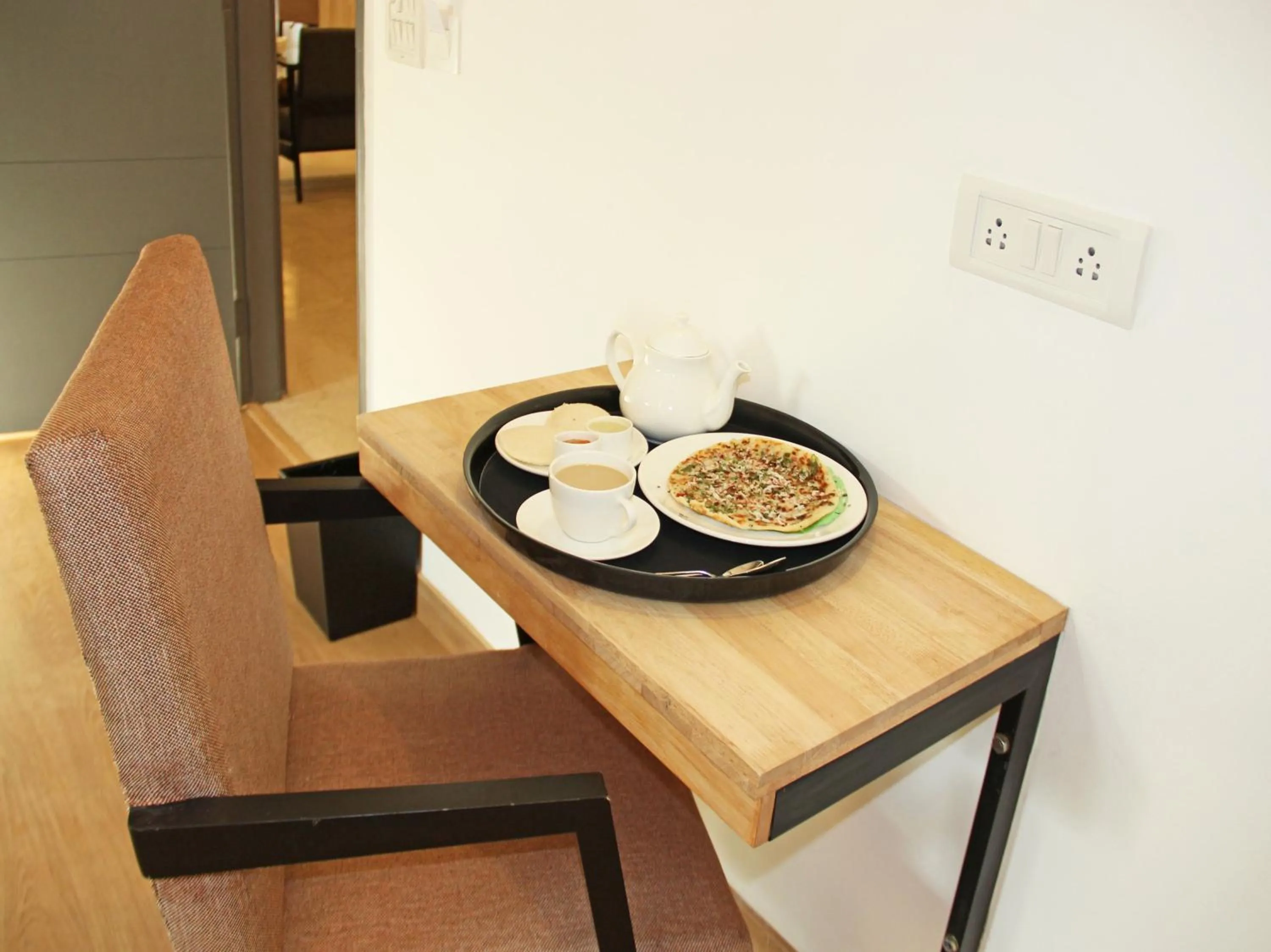 Coffee/tea facilities in Aishwarya Le Royal