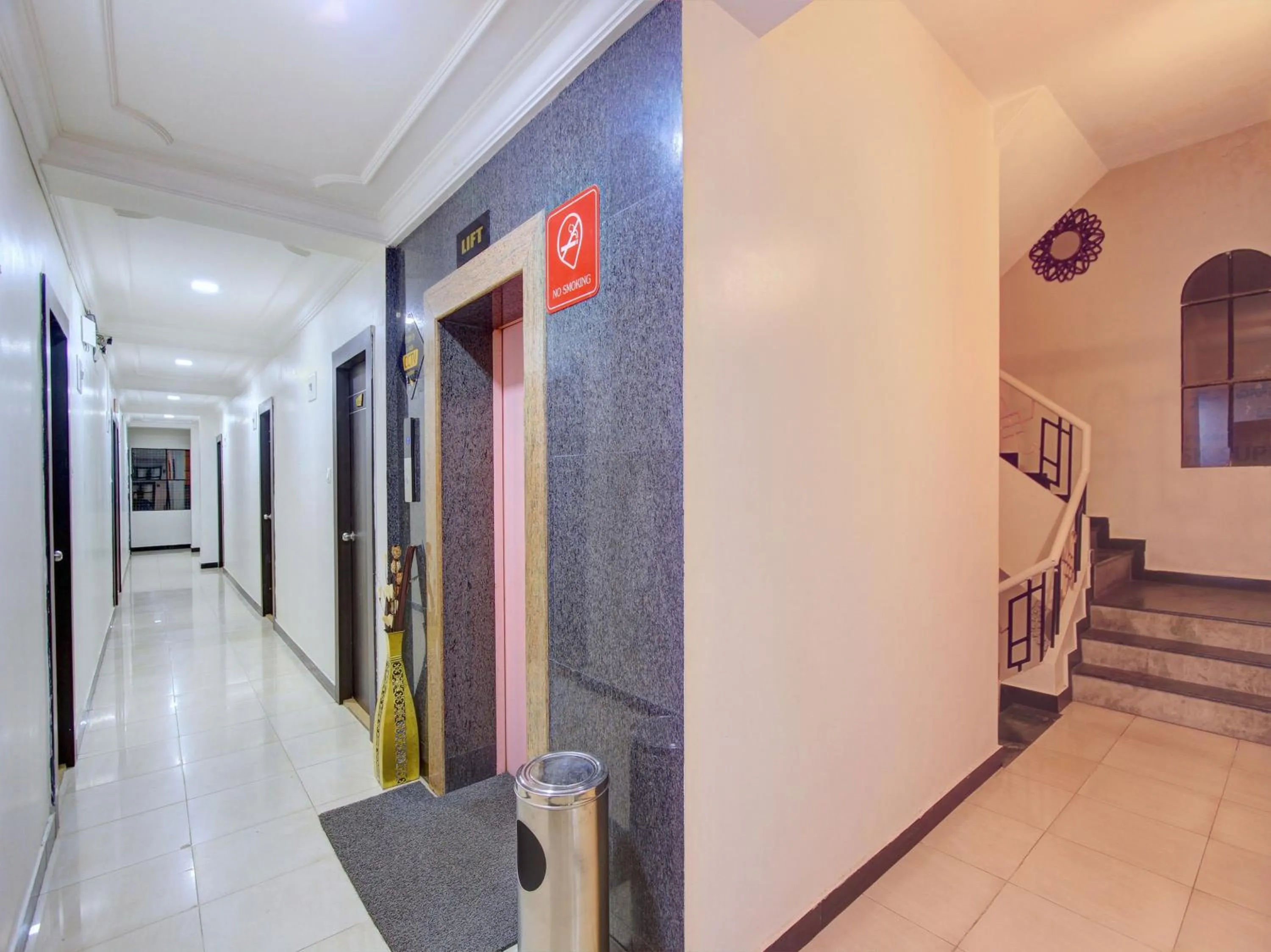 Lobby or reception in Aishwarya Le Royal