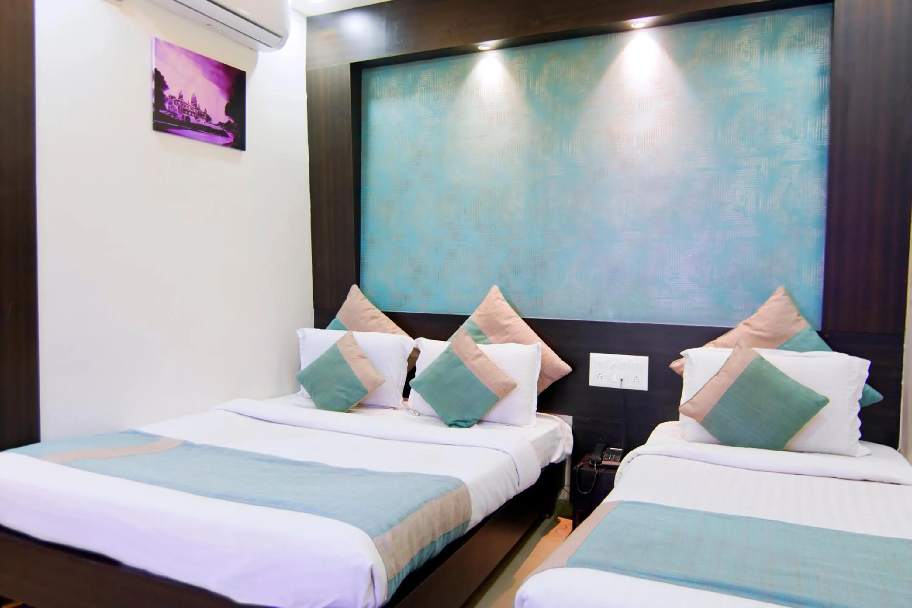 Bed in Aishwarya Le Royal