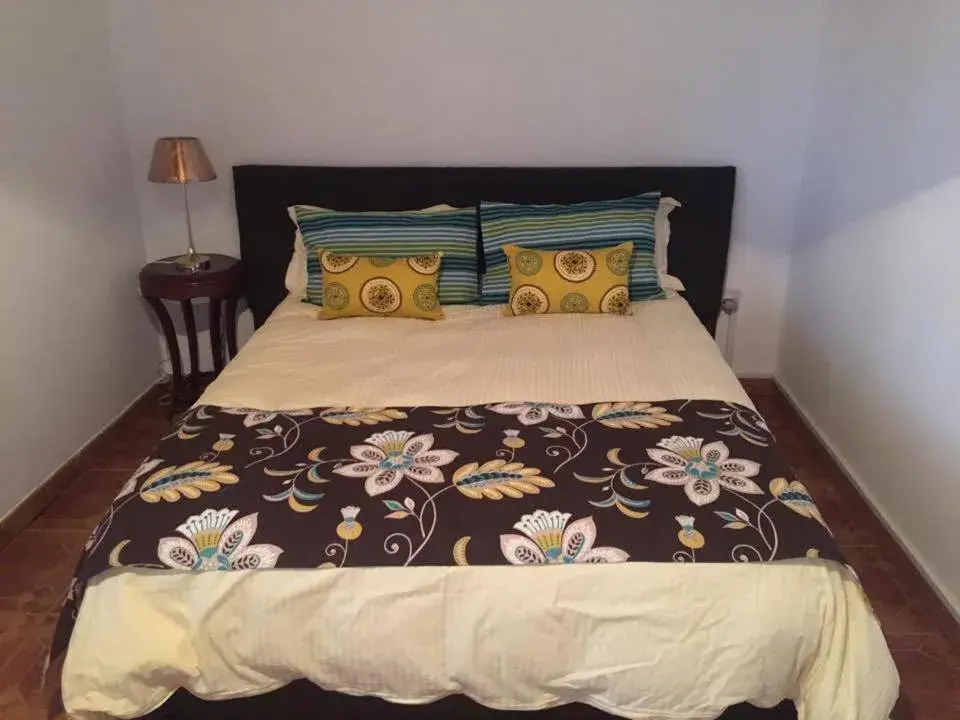 Deluxe Double Room (2 Adults + 1 Child) - single occupancy in Villa Thermopilon Deluxe Double Room (2 Adults + 1 Child) - single occupancy in Villa Thermopilon