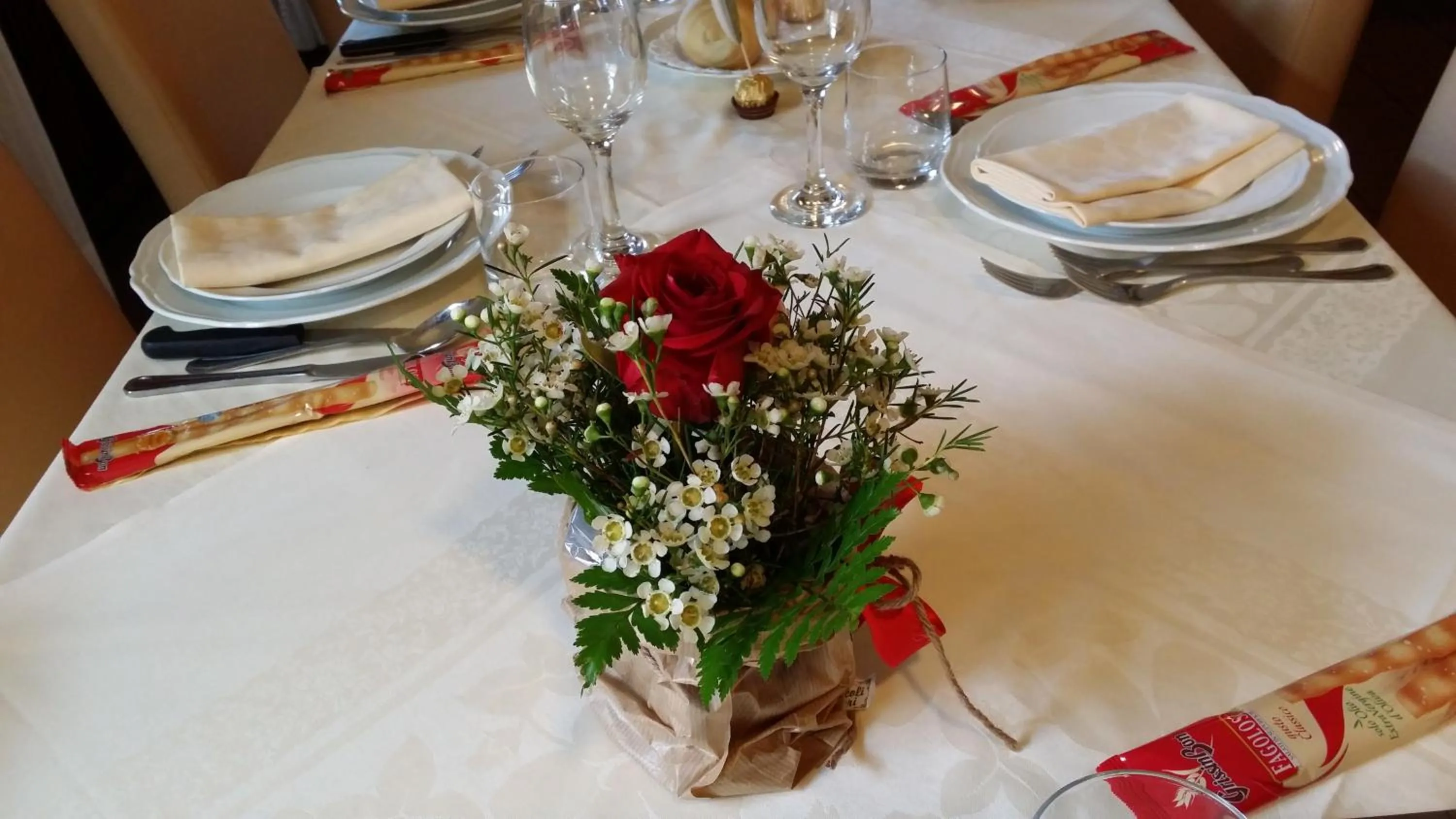 Restaurant/places to eat in Albergo Sapori