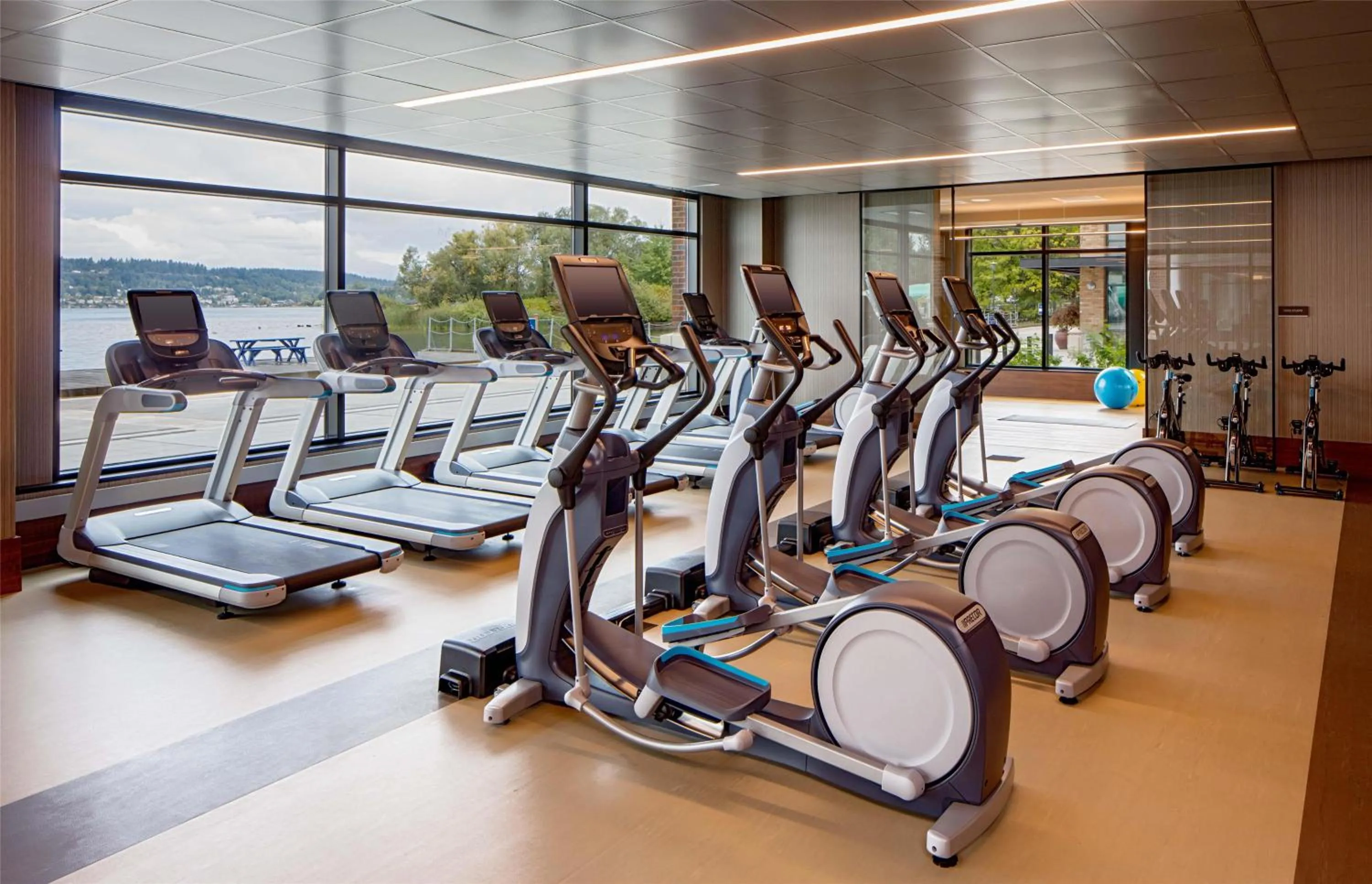 Fitness centre/facilities in Hyatt Regency Lake Washington at Seattle's Southport