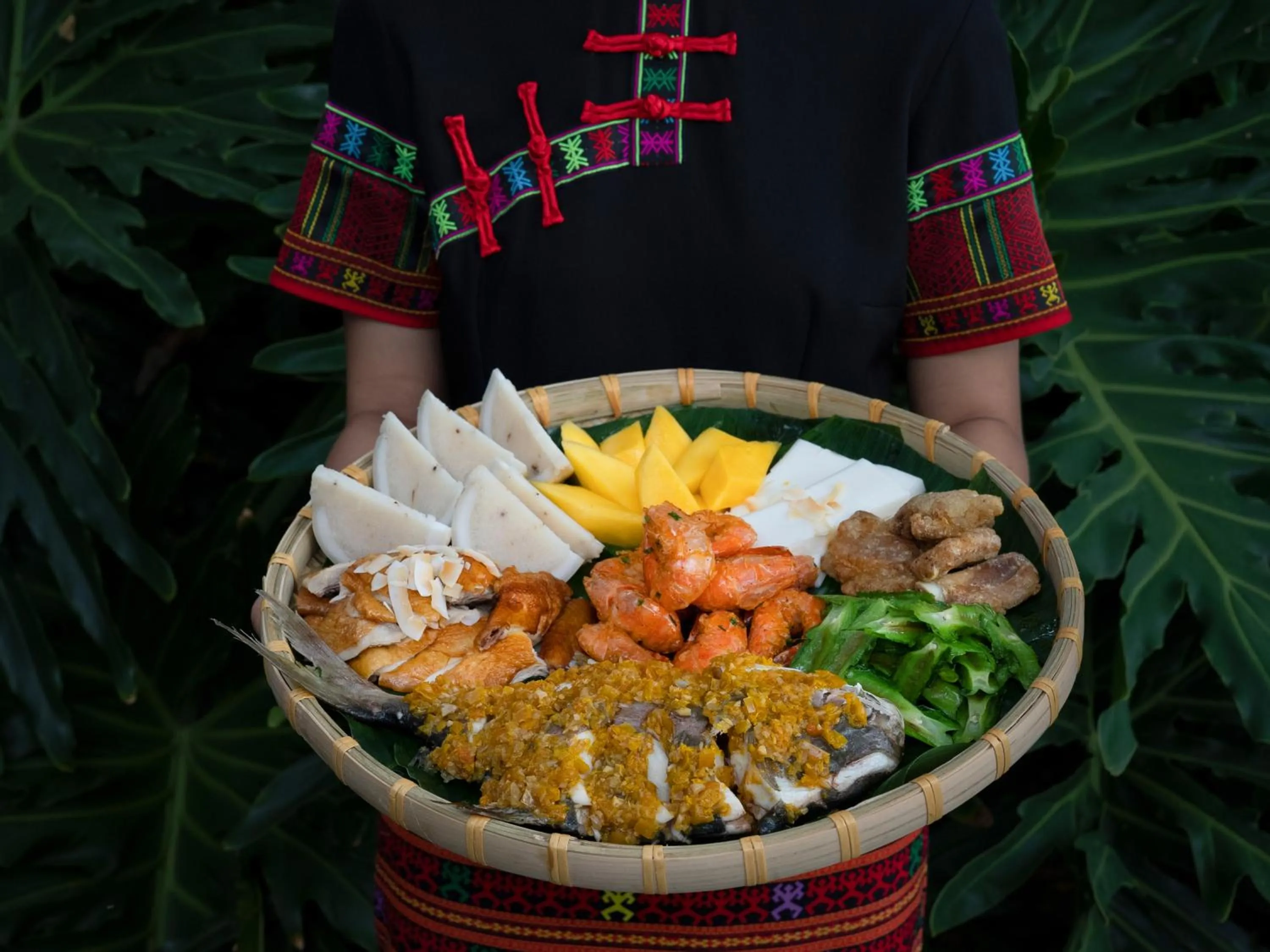 Restaurant/places to eat in Rosewood Sanya