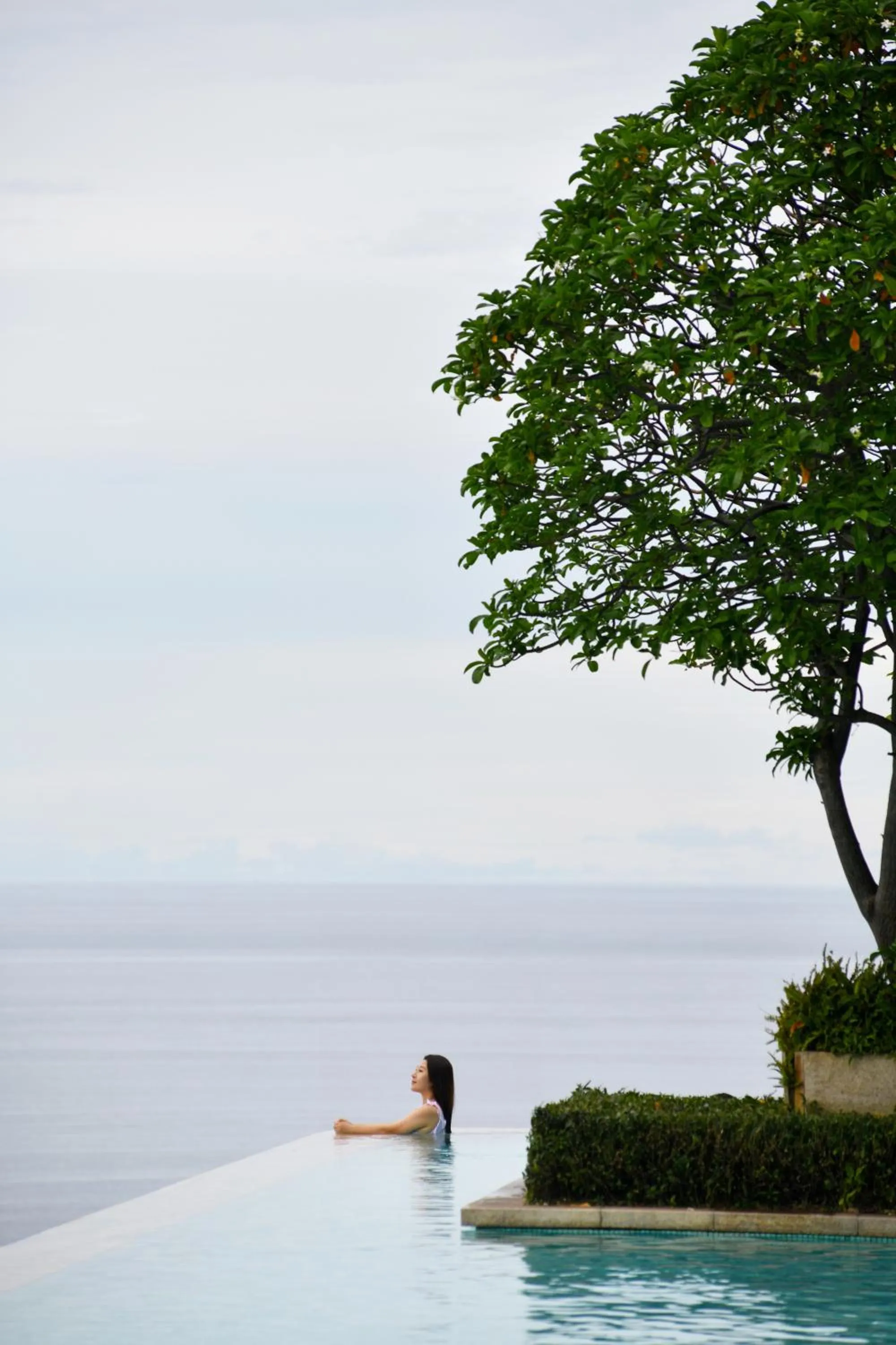 Swimming pool in Rosewood Sanya