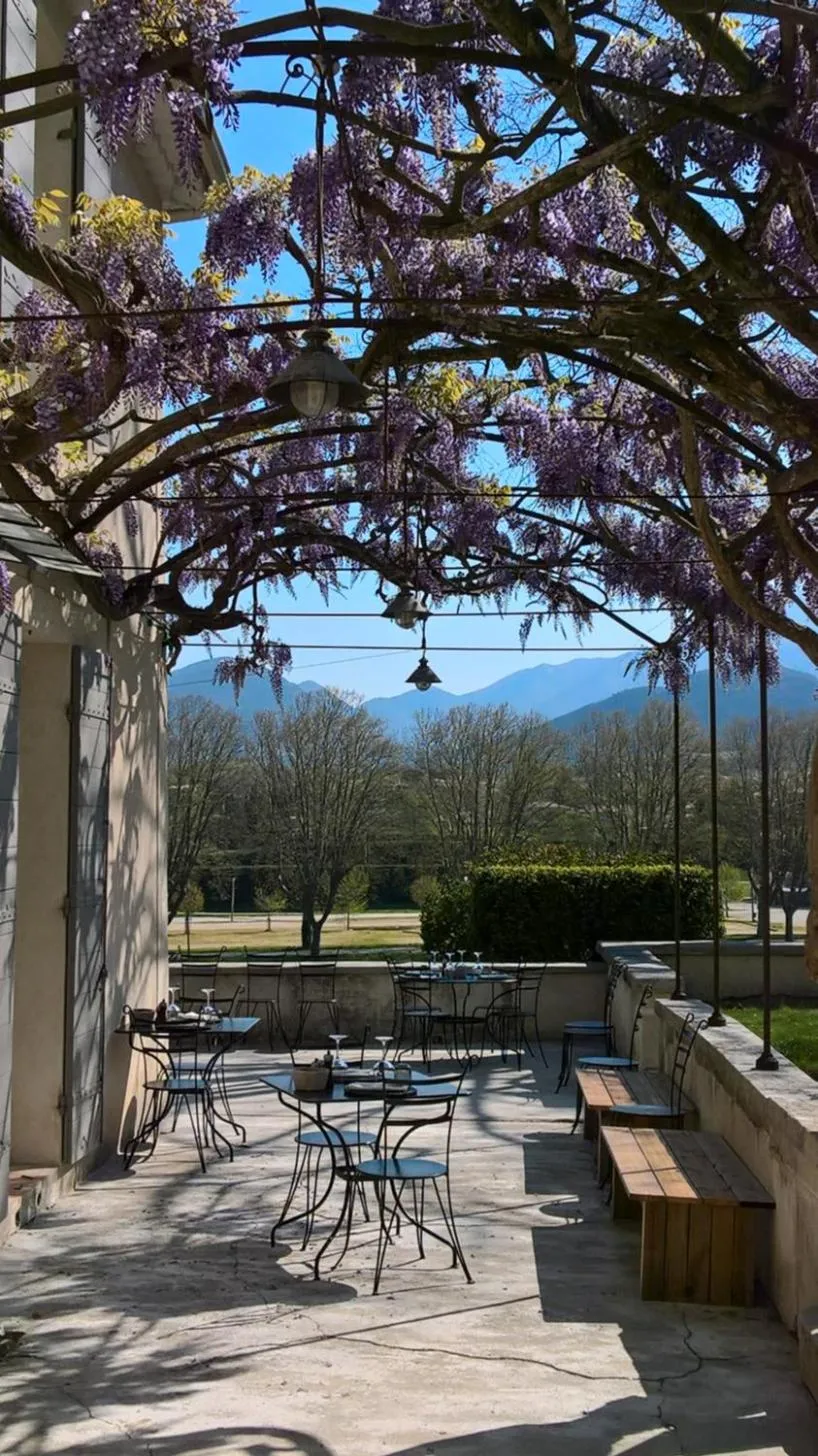 Garden in Le Pont de L'orme