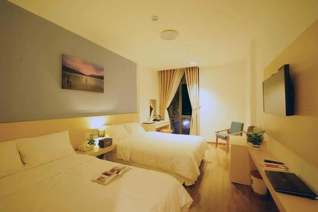 Bed in Ngan Hoa - Mille Fleurs