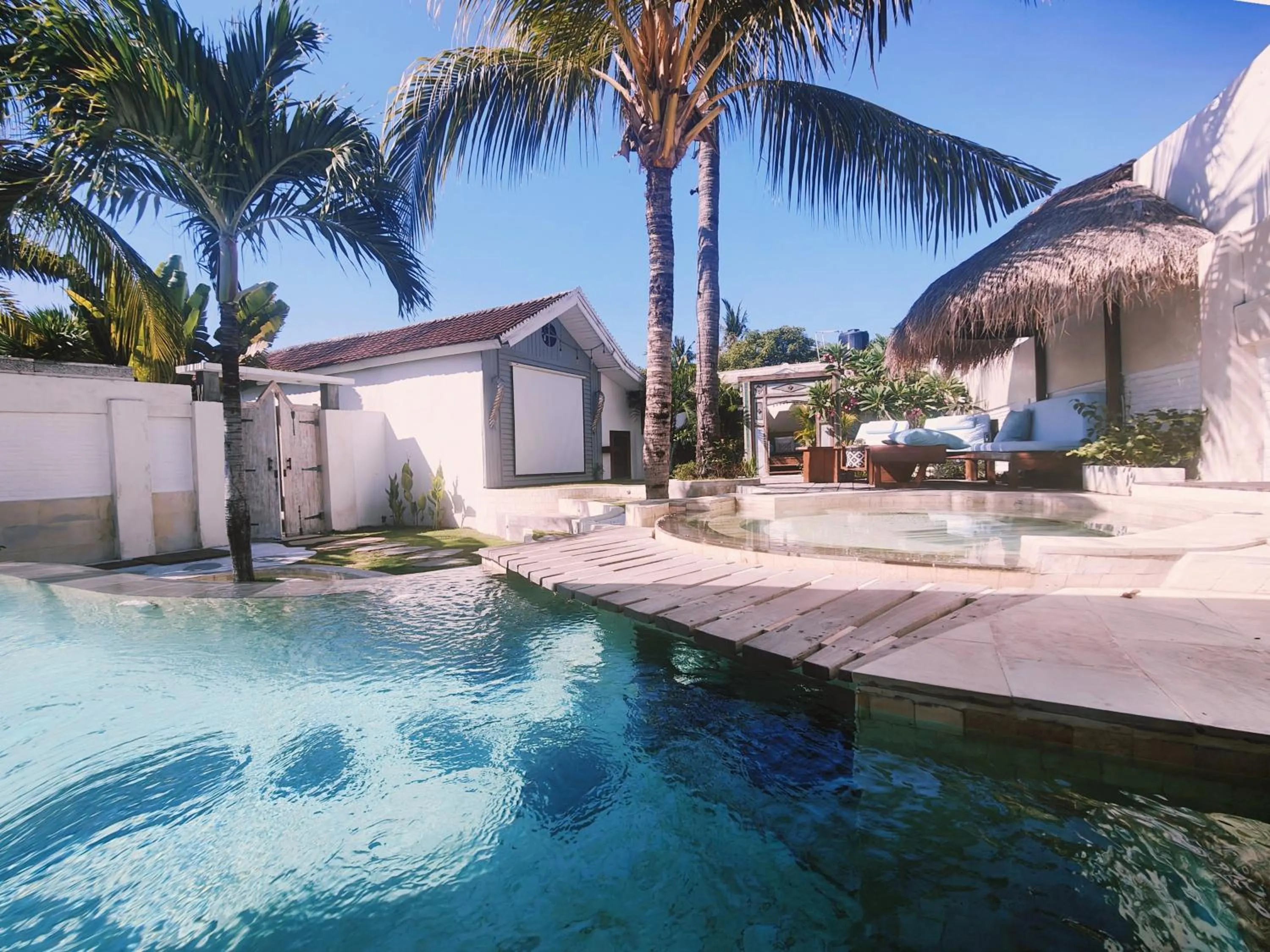 Swimming pool in The White Key Luxury Villas