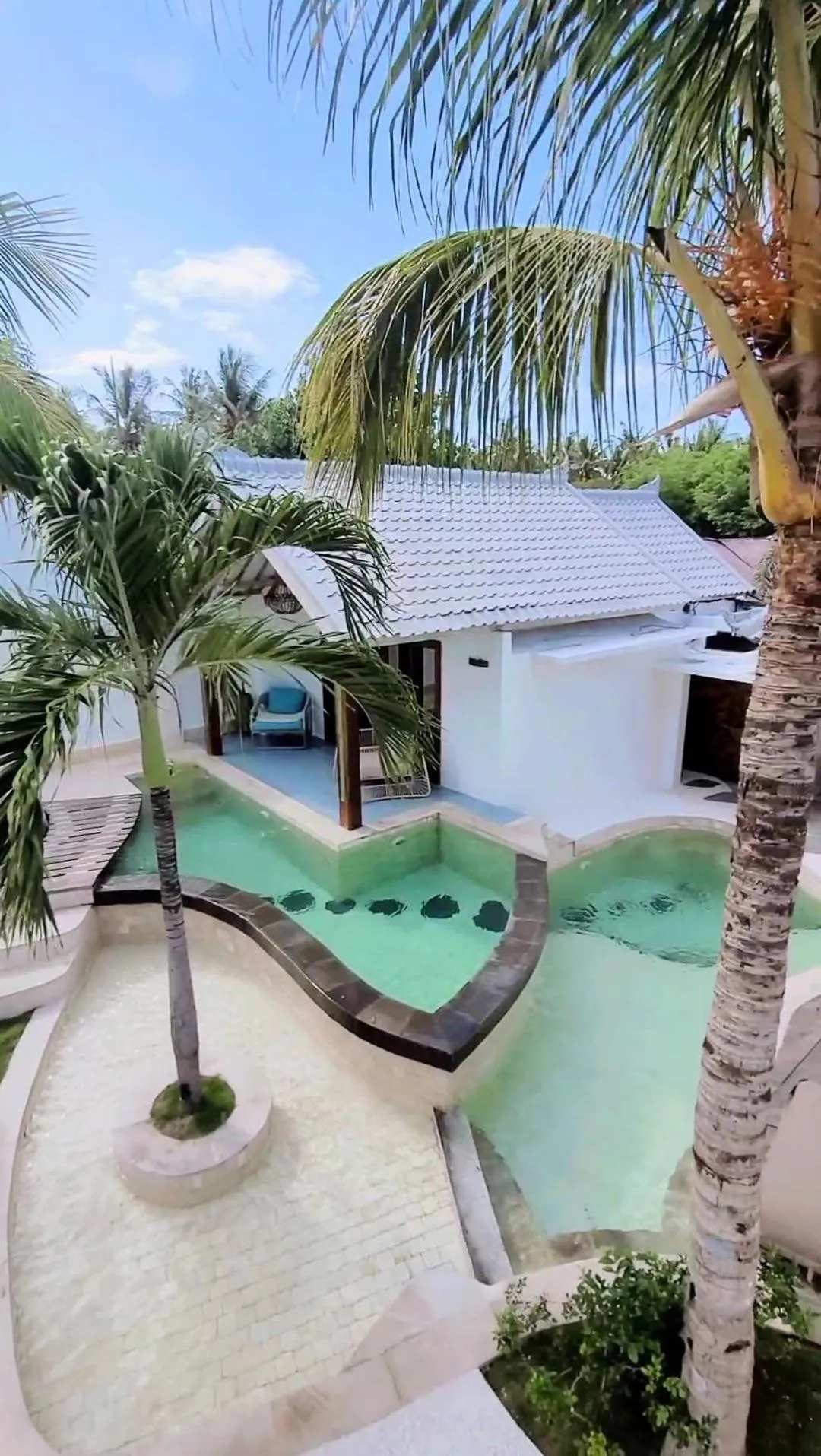 Swimming pool in The White Key Luxury Villas