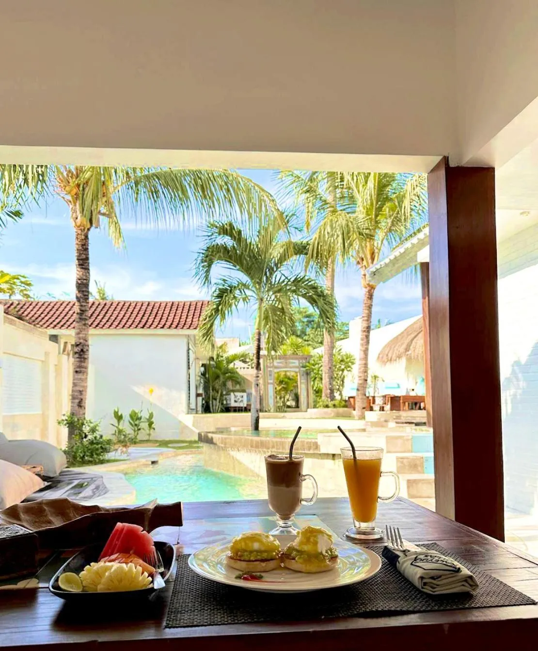 Dining area in The White Key Luxury Villas
