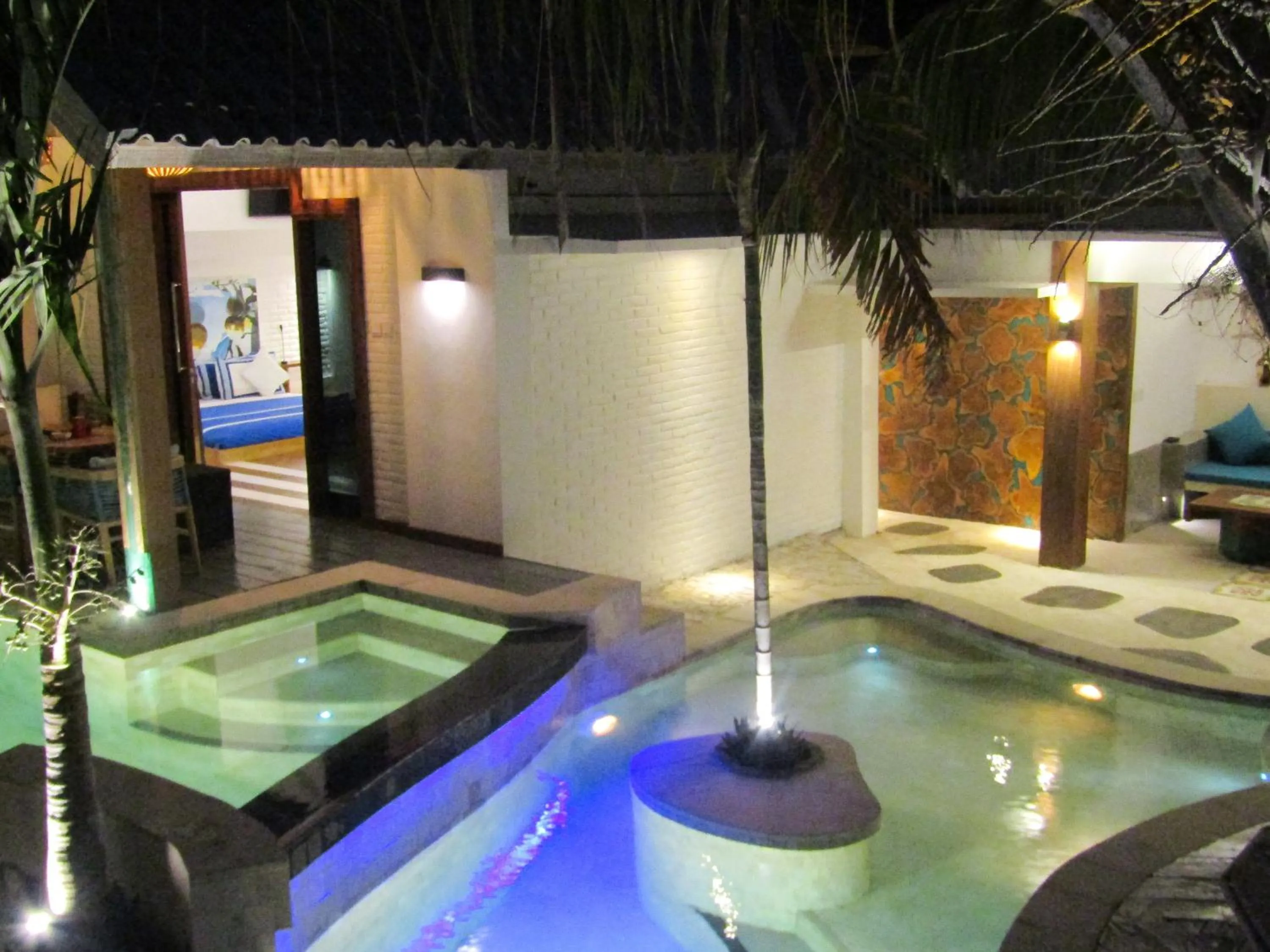 Pool view in The White Key Luxury Villas