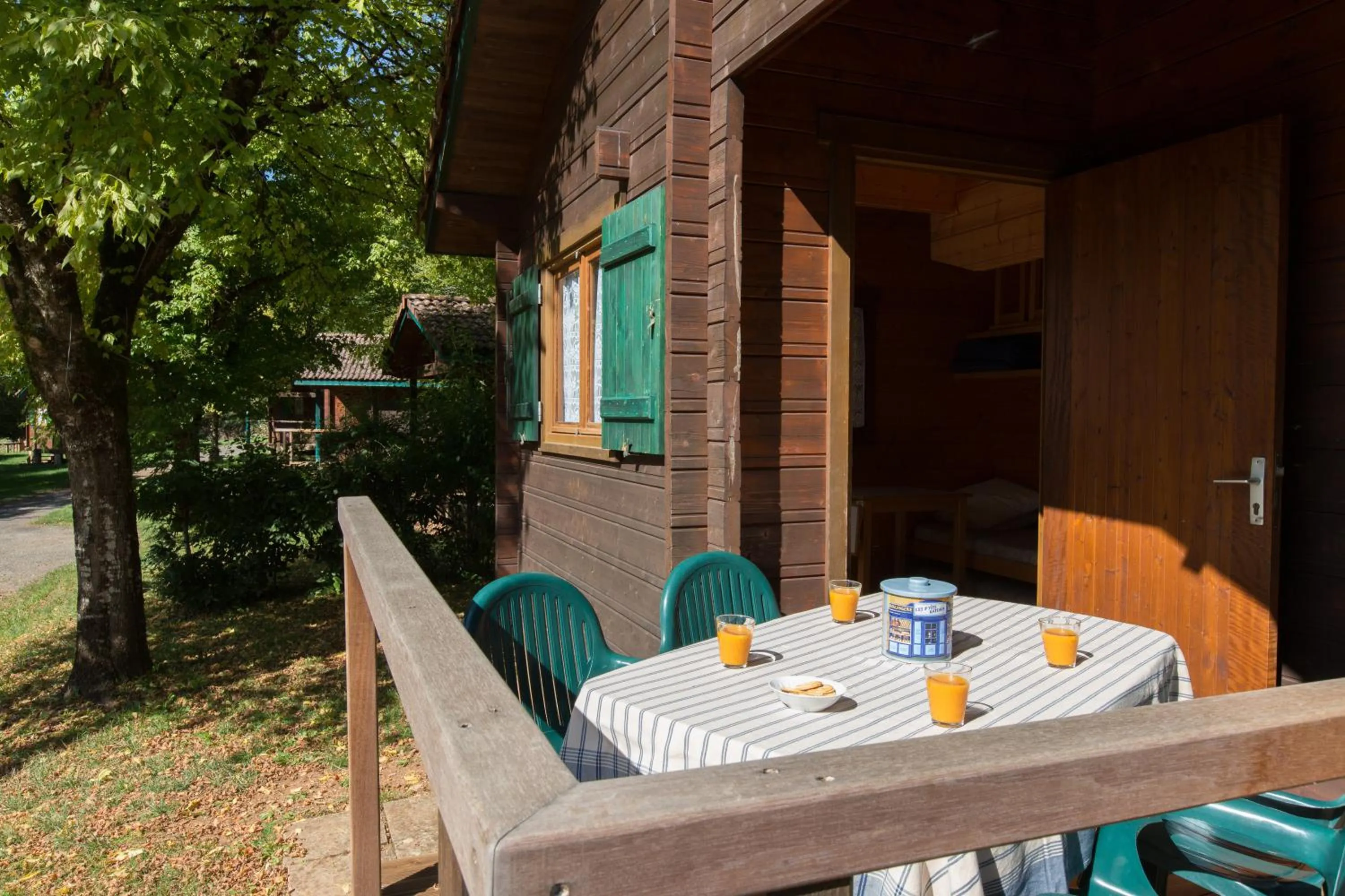 Property building in Camping de Tauves