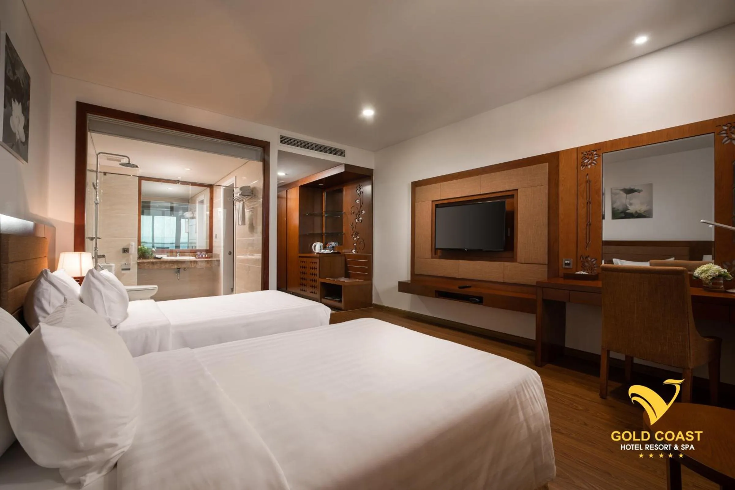 Bed in Gold Coast Hotel Resort & Spa