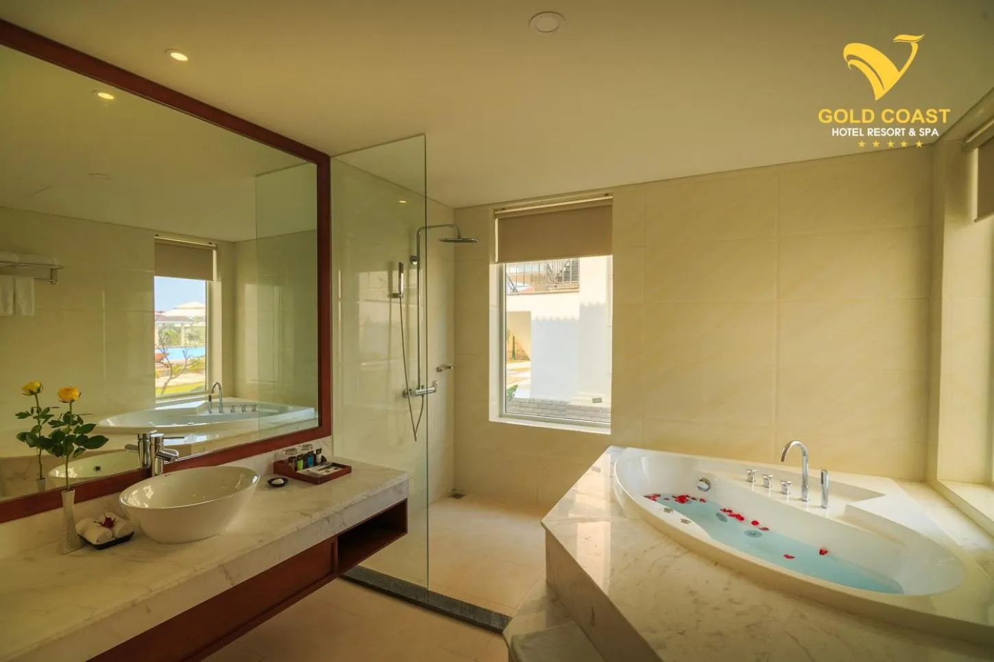 Bathroom in Gold Coast Hotel Resort & Spa