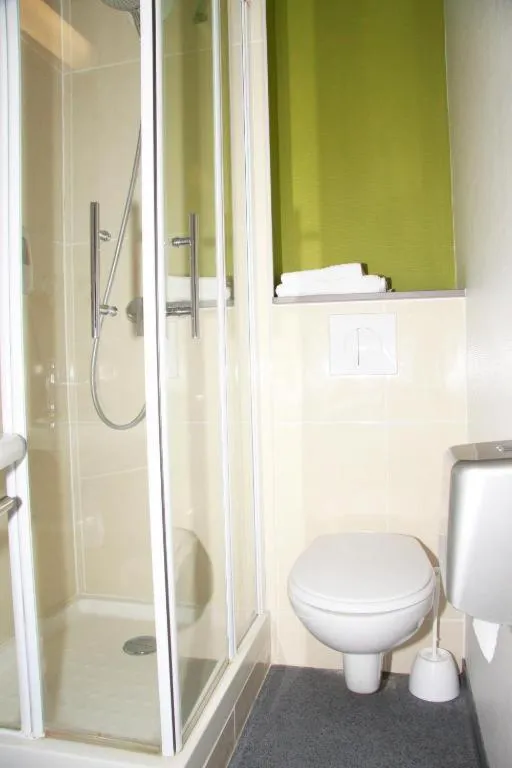 Bathroom in Hotel Inn design Vierzon