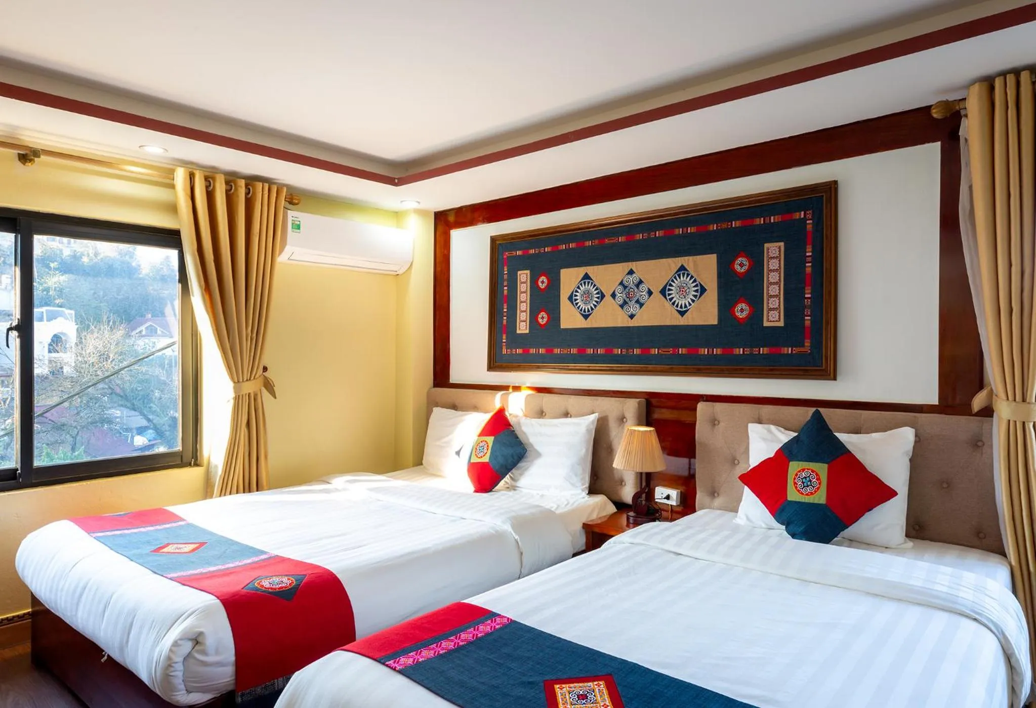 Bed in Sapa Hidden Gem Hotel & Spa