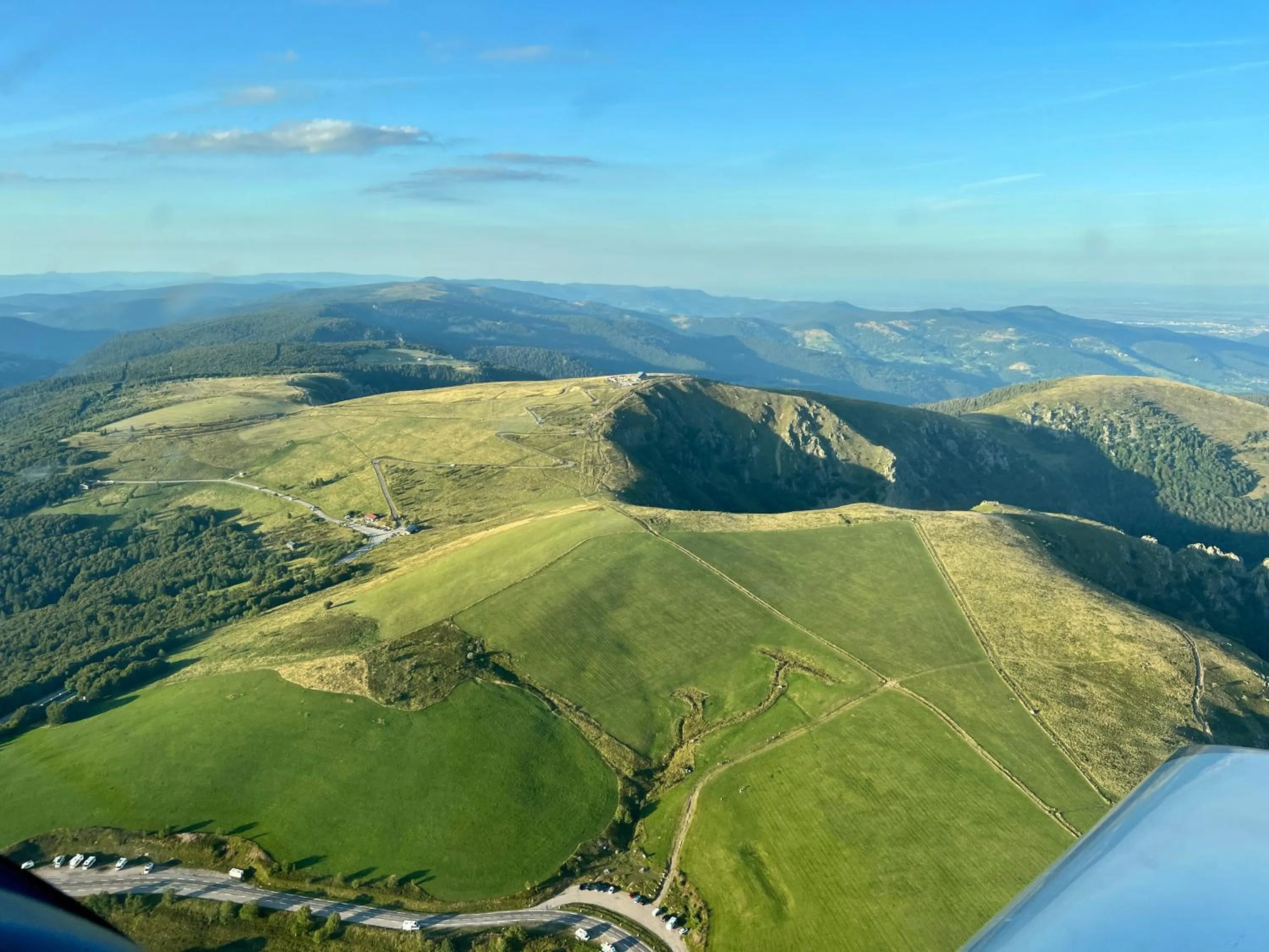 LOGIS HÔTEL, CHALETS et RESTAURANT LES CHATELMINÉS