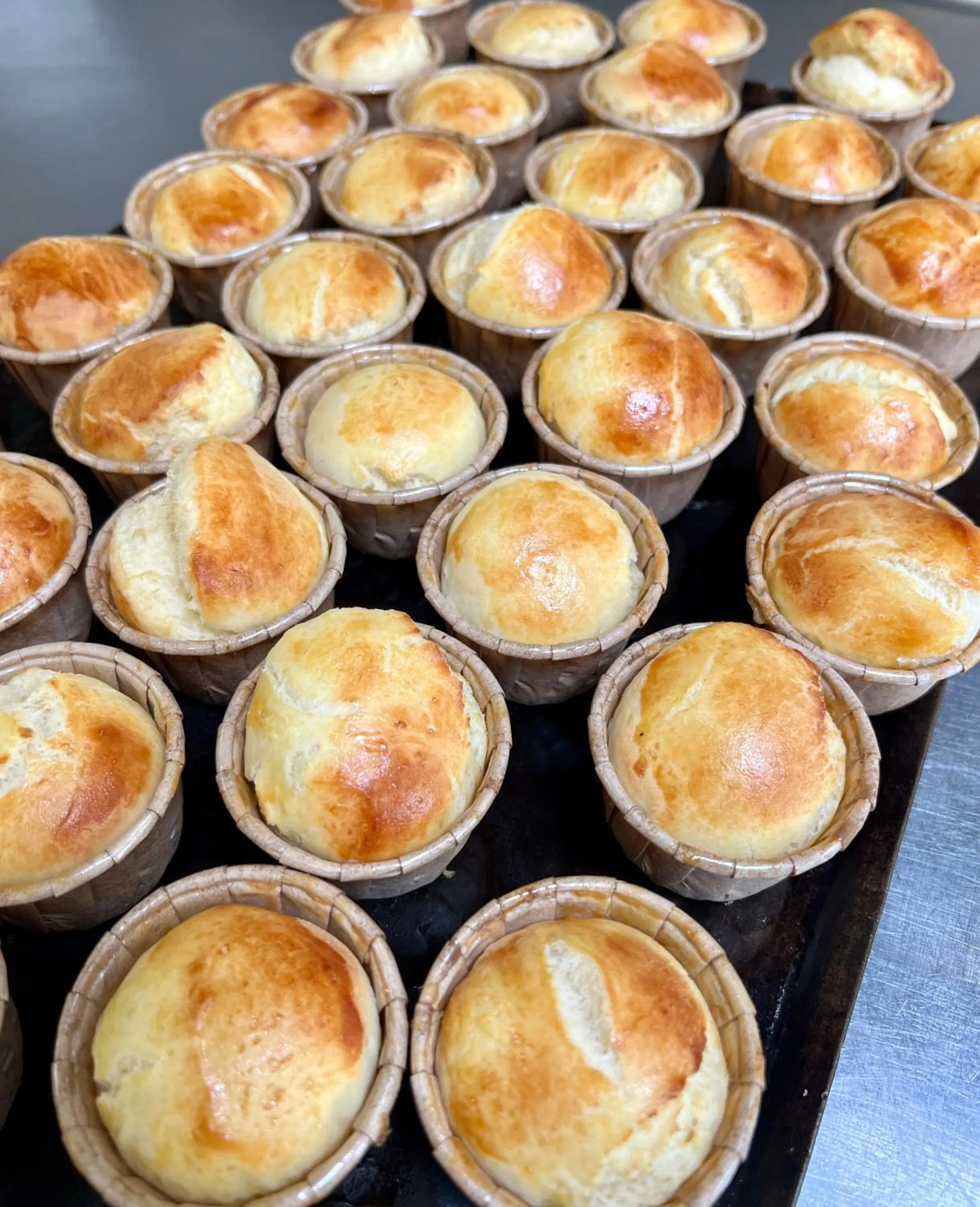 Restaurant/places to eat in LOGIS HÔTEL, CHALETS et RESTAURANT LES CHATELMINÉS