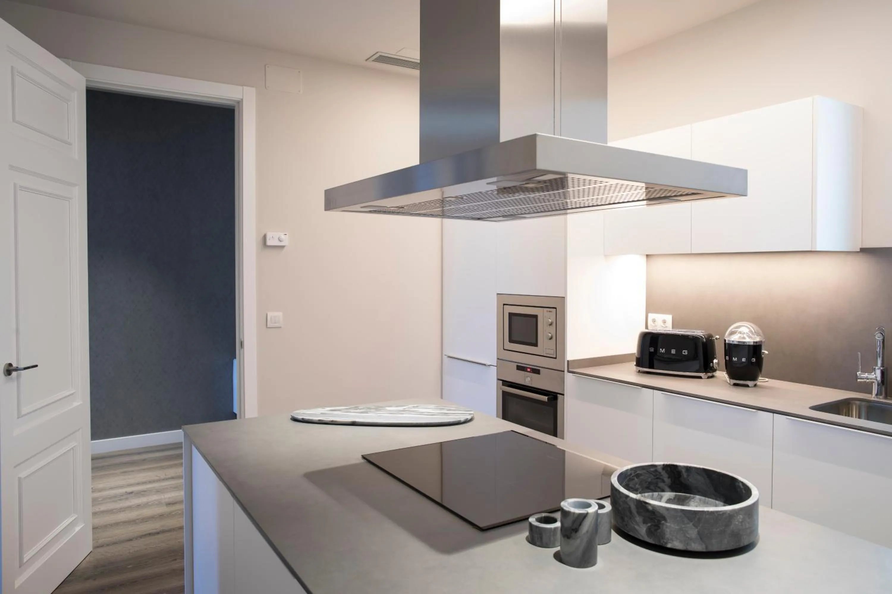 Kitchen or kitchenette in Casagrand Luxury Apartments Barcelona