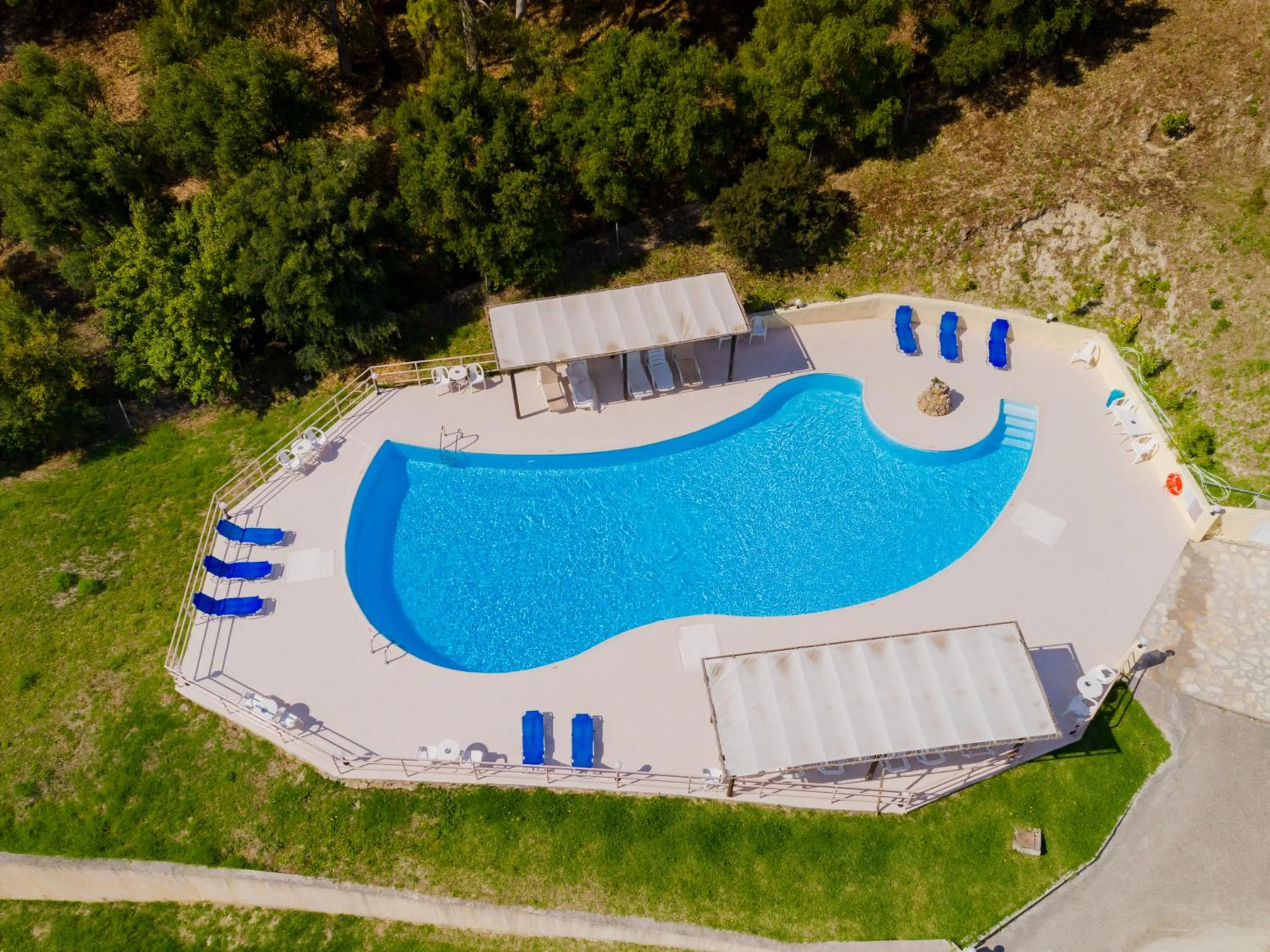 Swimming pool in Panas Hotel
