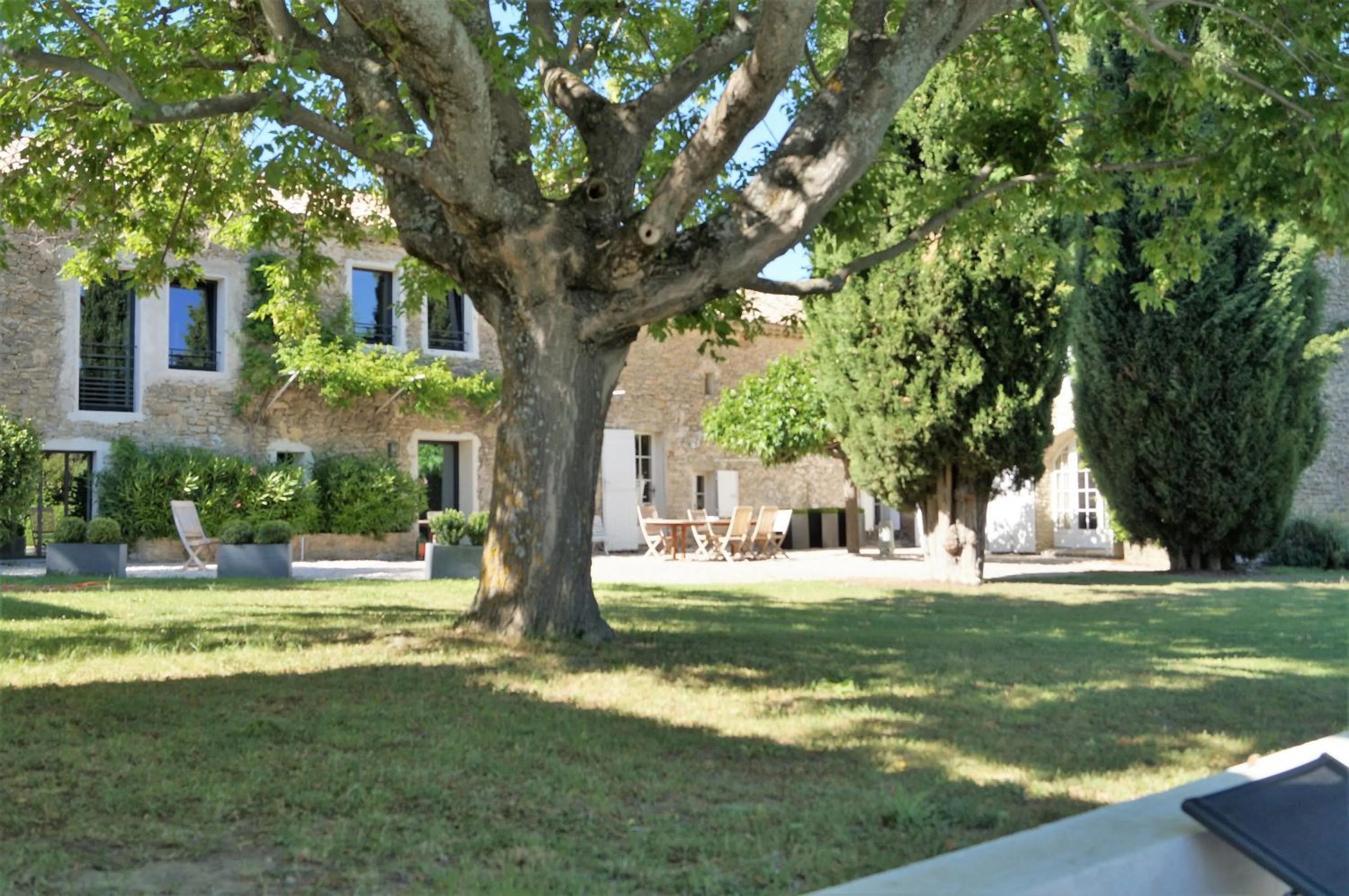 Garden in le mas de colongene