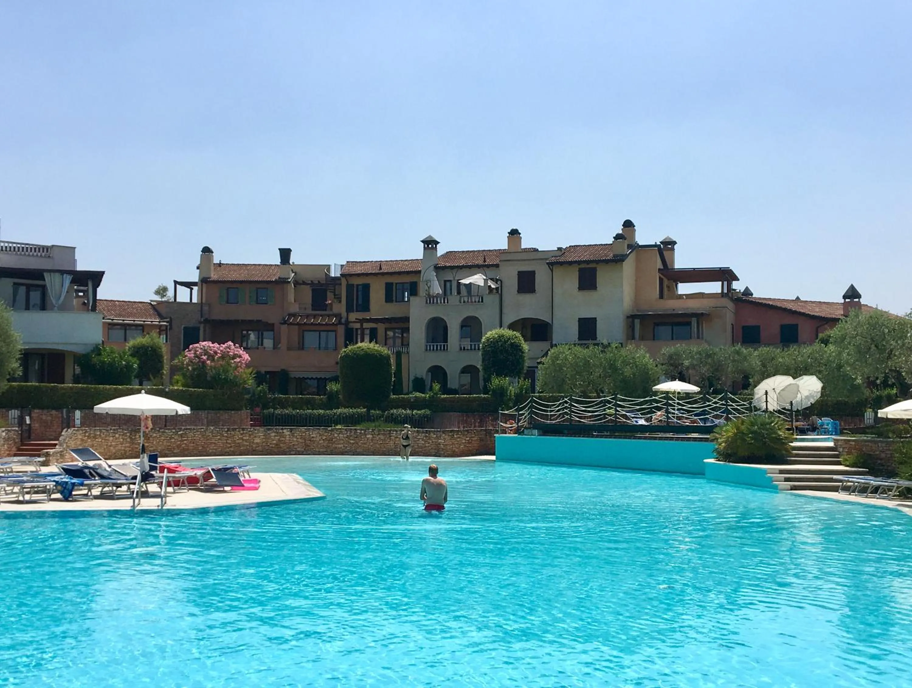 Property building in Garda Resort Village