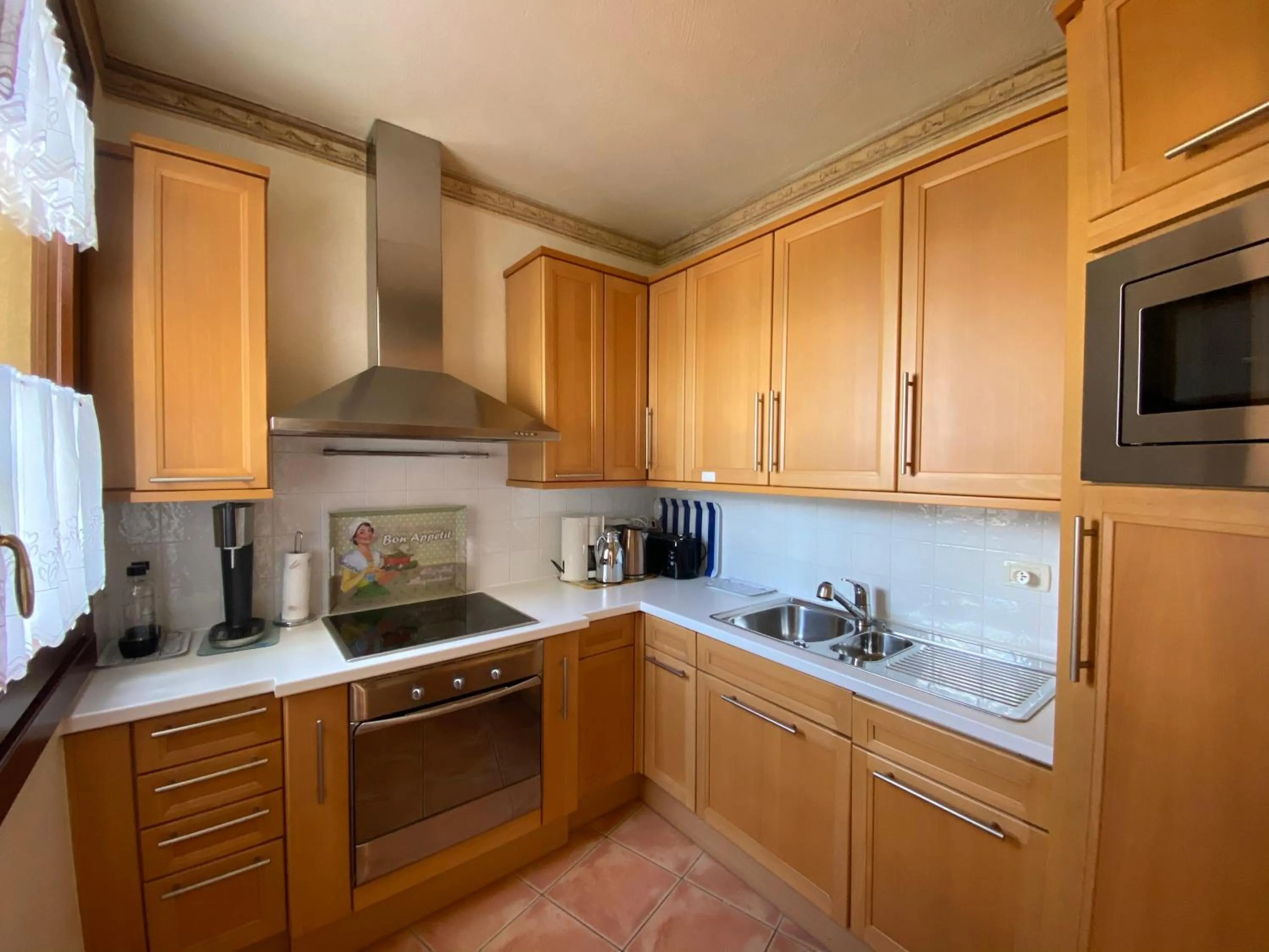 dishwasher in Garda Resort Village