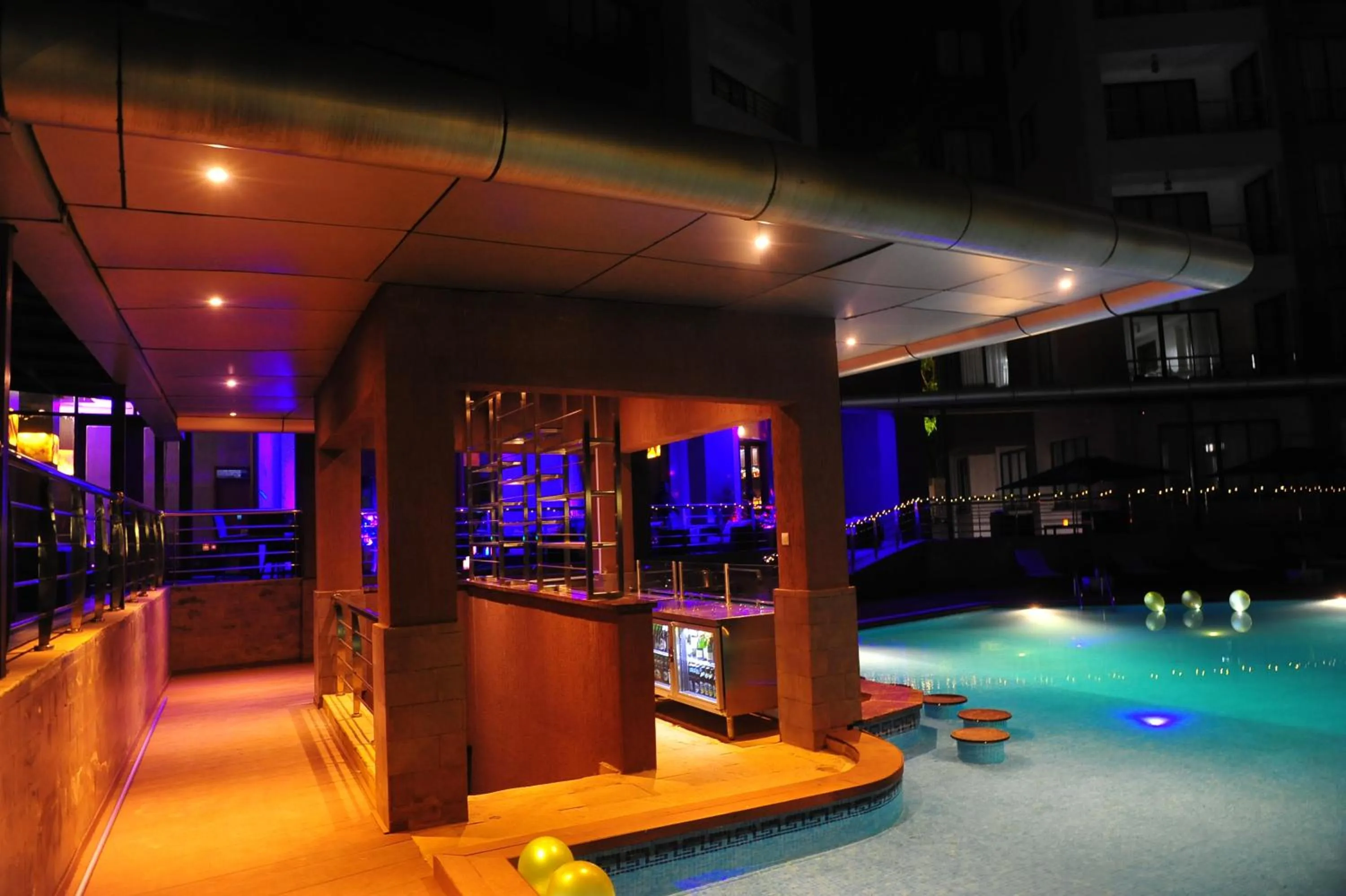 Lounge or bar in GemSuites Riverside Serviced Apartments and Hotel, Nairobi