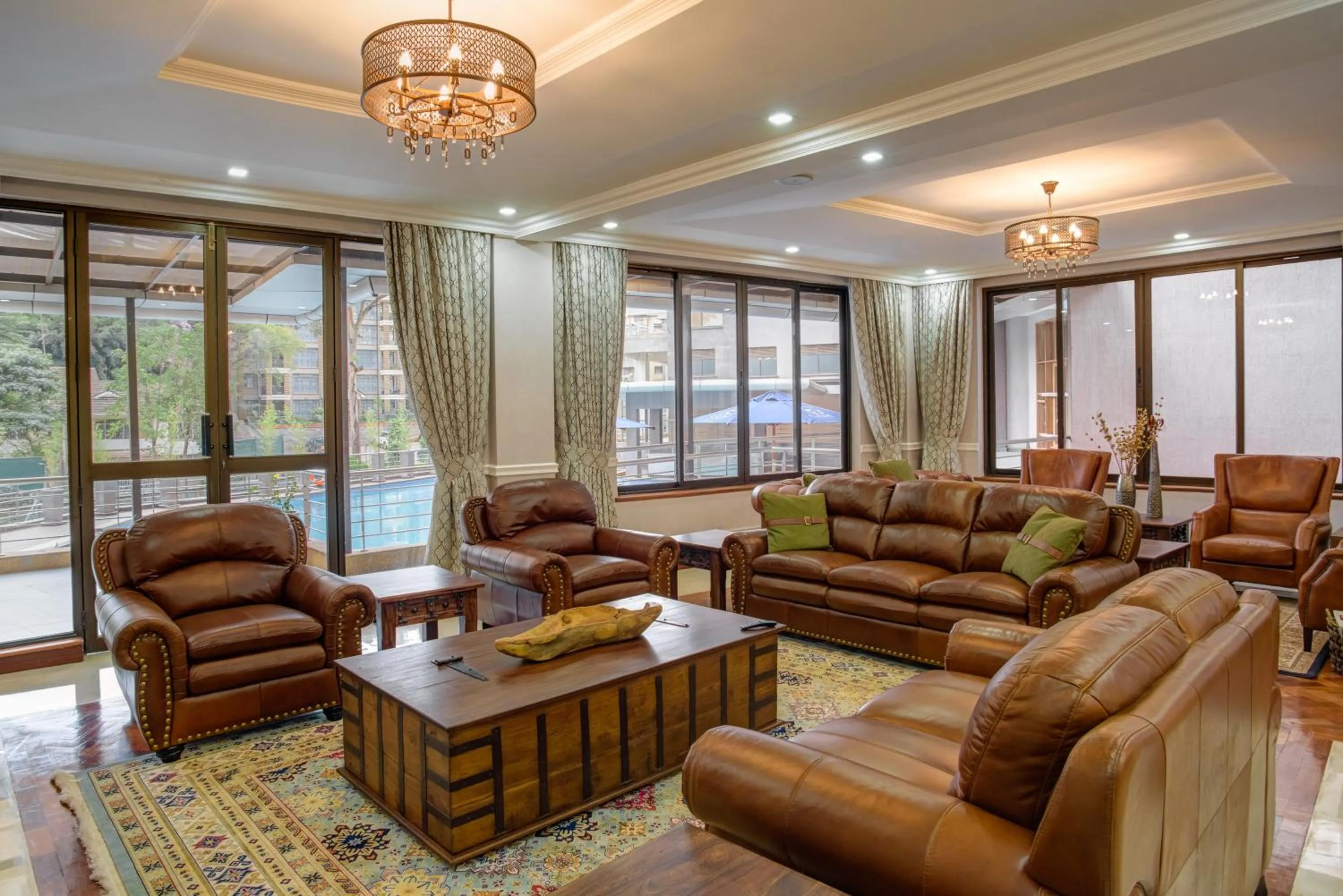 Communal lounge/ TV room in GemSuites Riverside Serviced Apartments and Hotel, Nairobi