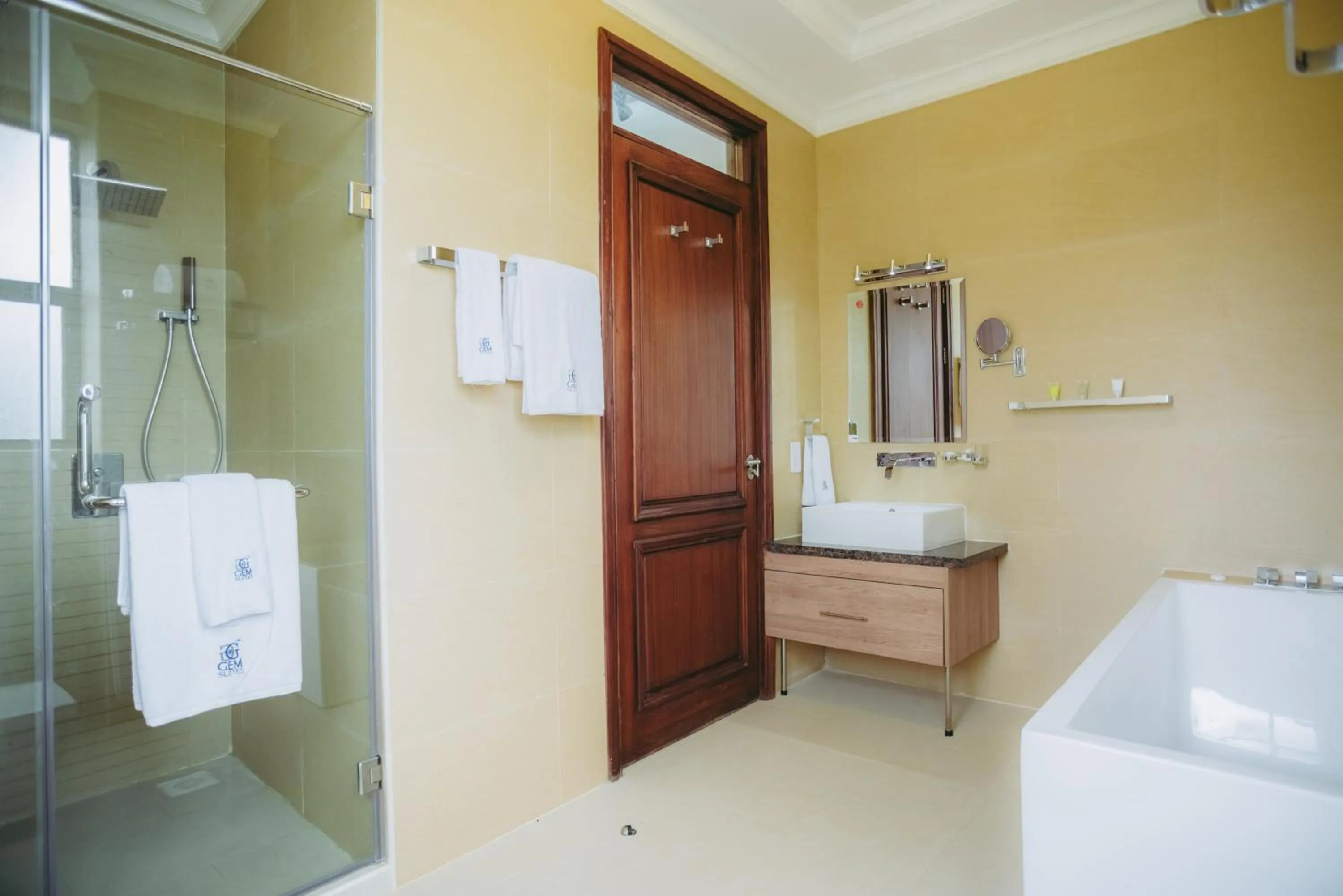 Bathroom in GemSuites Riverside Serviced Apartments and Hotel, Nairobi