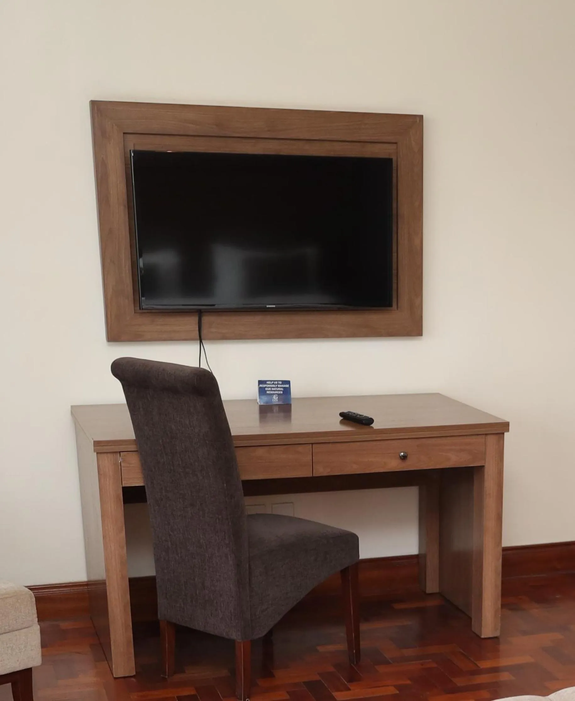 TV and multimedia in GemSuites Riverside Serviced Apartments and Hotel, Nairobi