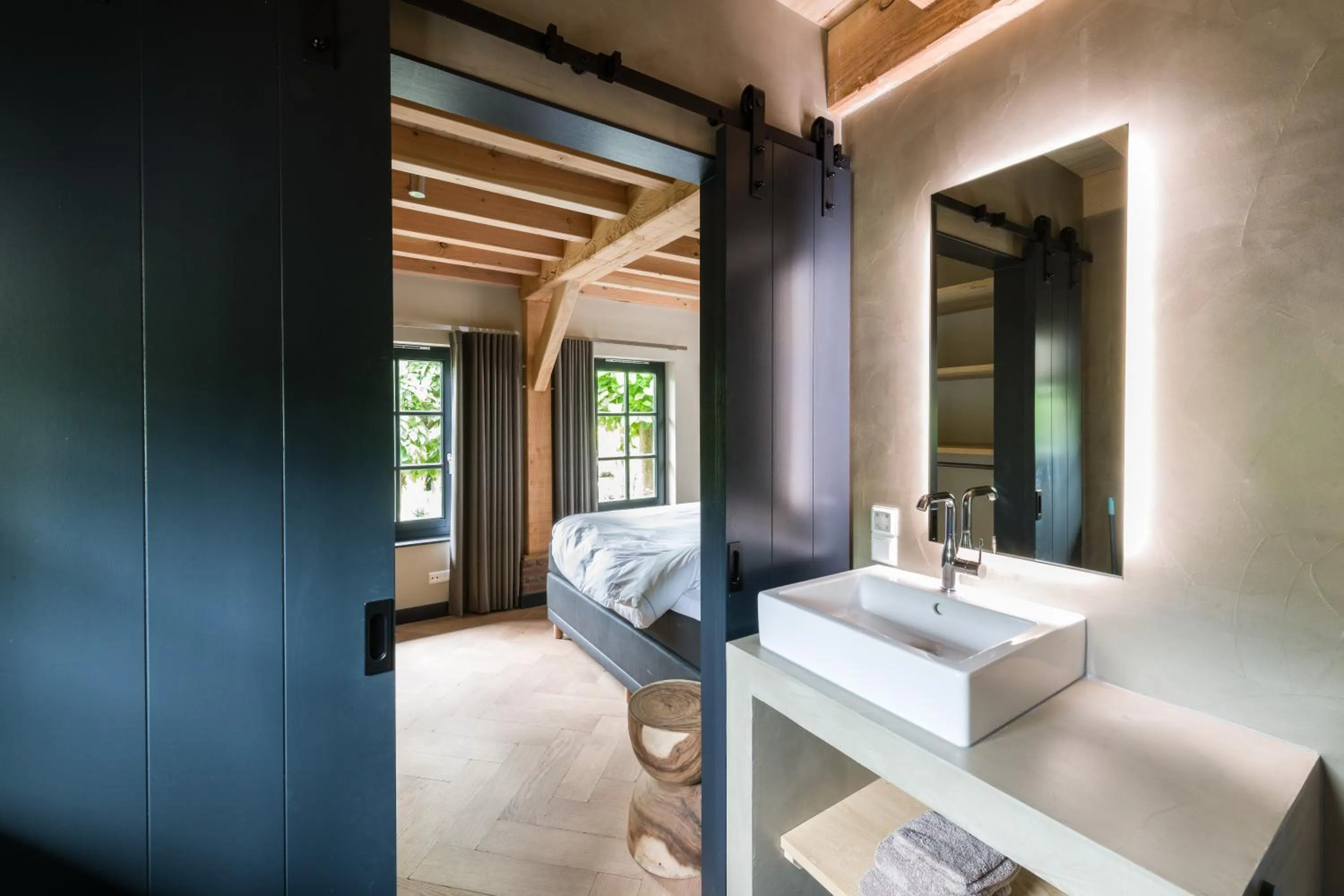 Bathroom in De Heeren van Tuil