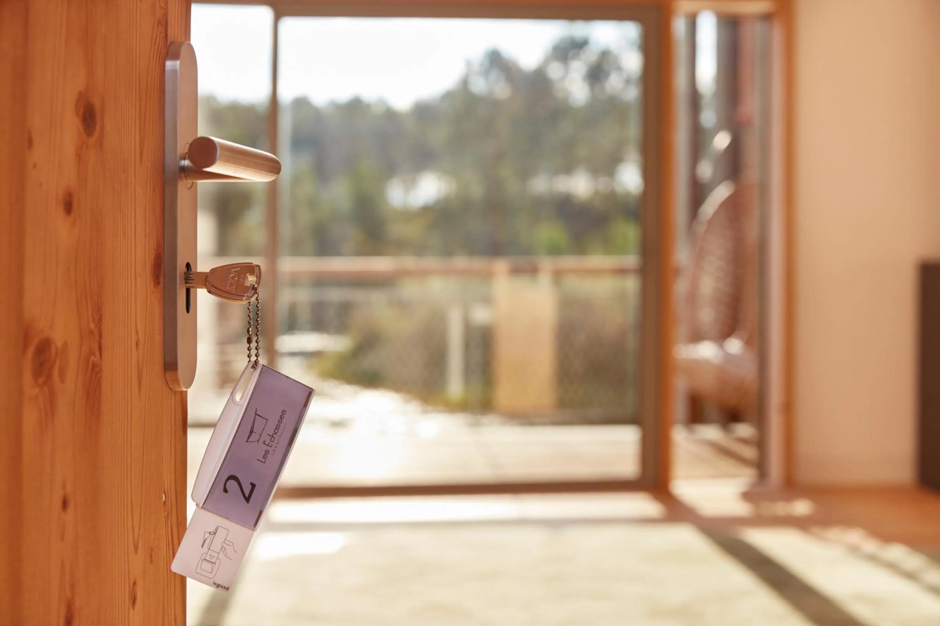 Decorative detail in Les Échasses Golf & Surf Eco Lodge