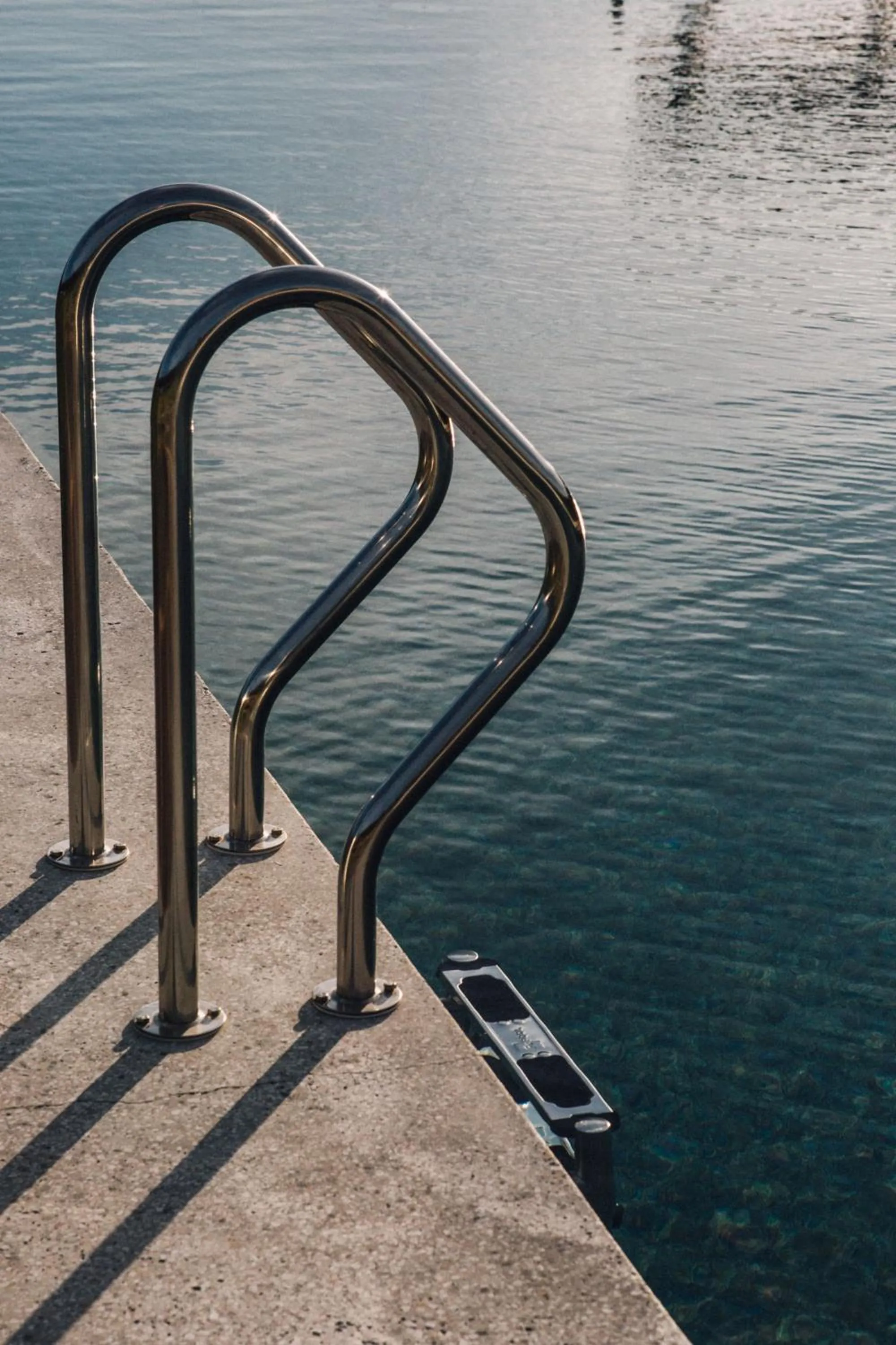Swimming pool in Les Échasses Golf & Surf Eco Lodge