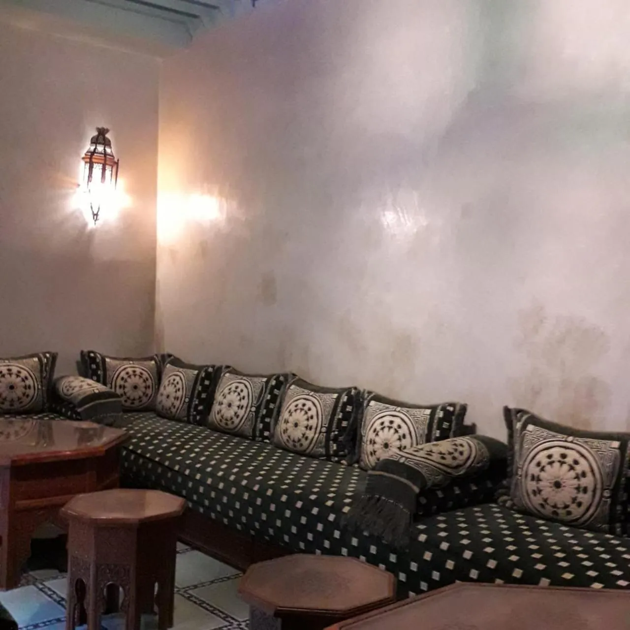 Riad Tidar by Phoenix