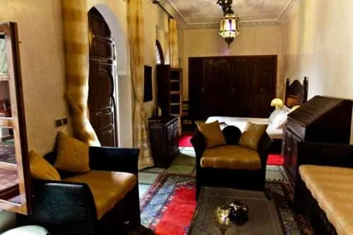 Riad Tidar by Phoenix