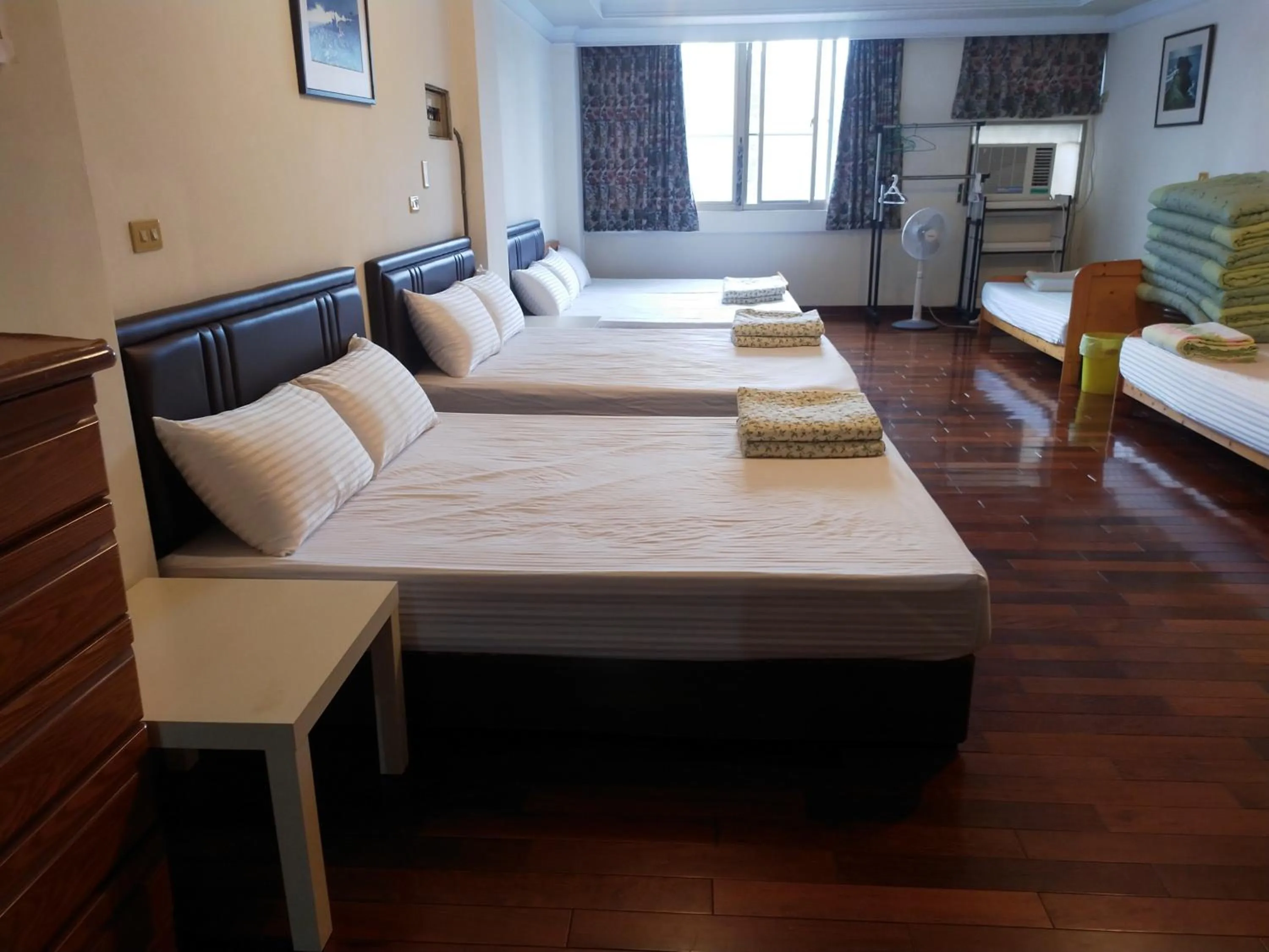 Bedroom, Bed in Taitung Travel Hostel