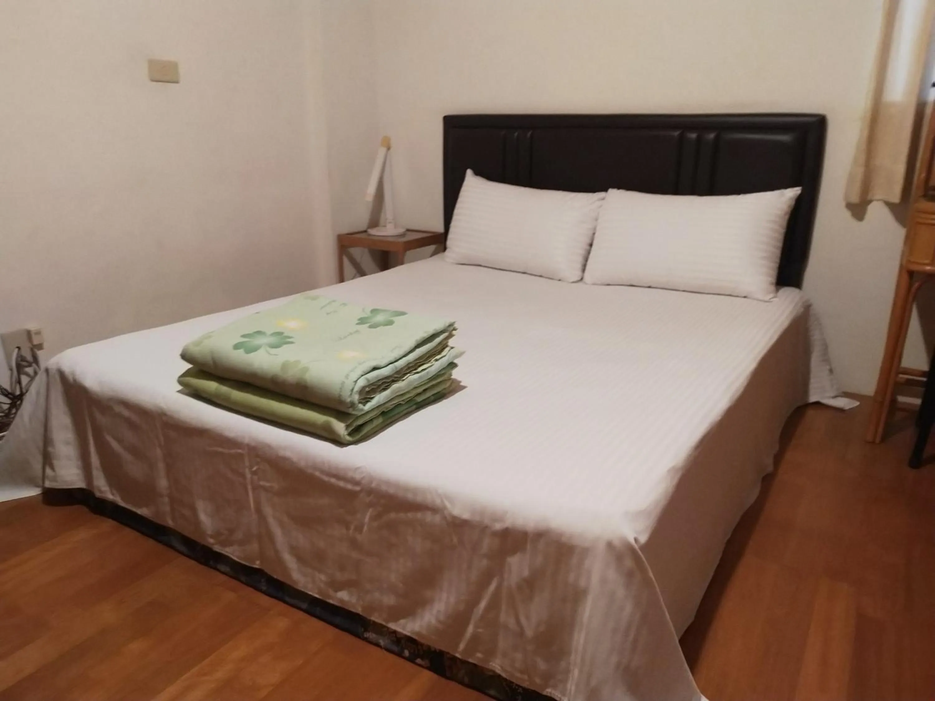 Bed in Taitung Travel Hostel
