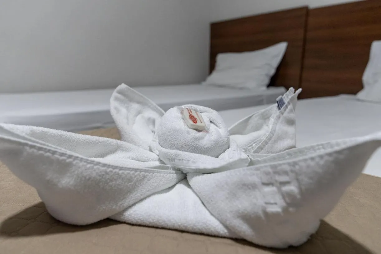 Bedroom, Bed in Hotel Albinos