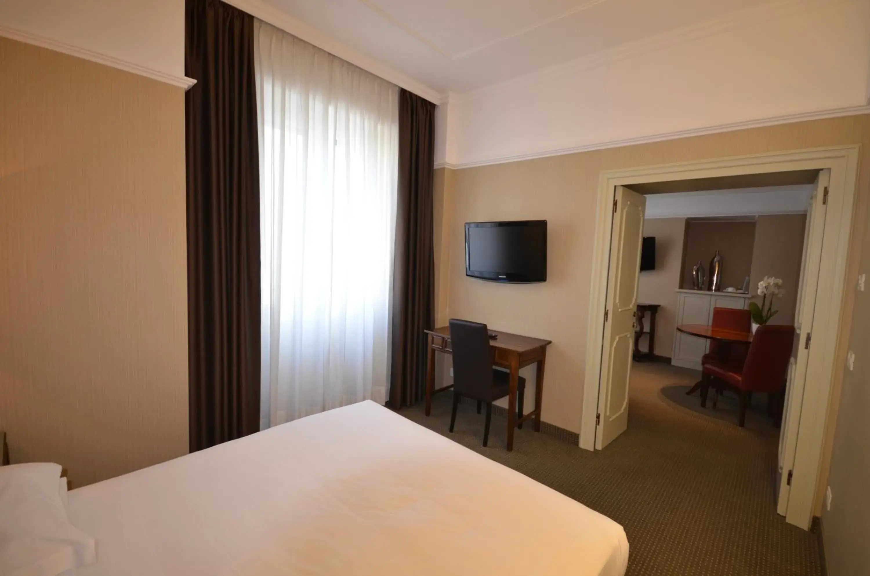 Junior Suite in Astoria Hotel Italia Junior Suite in Astoria Hotel Italia