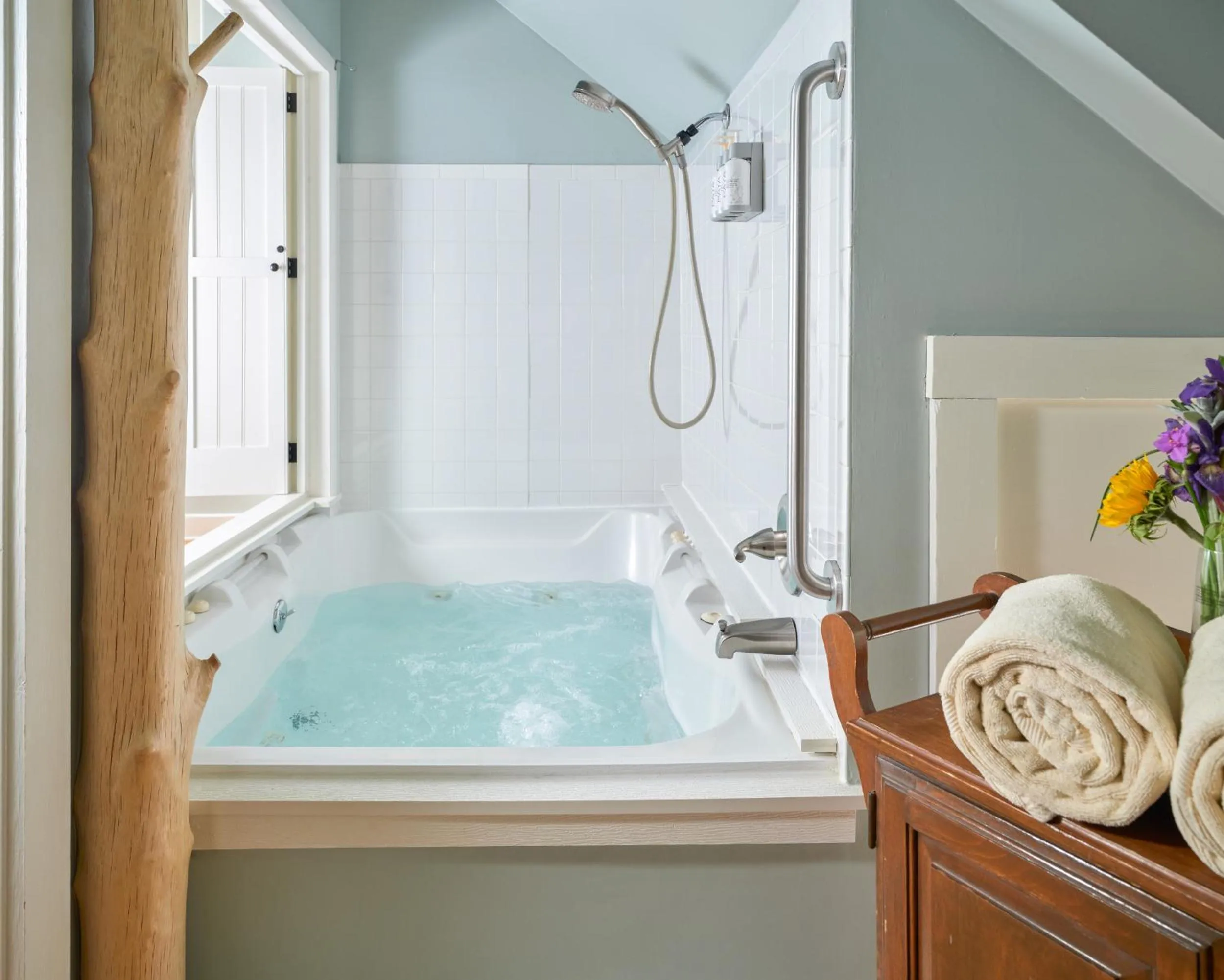 Goldberry Woods- A Modern Farm Resort