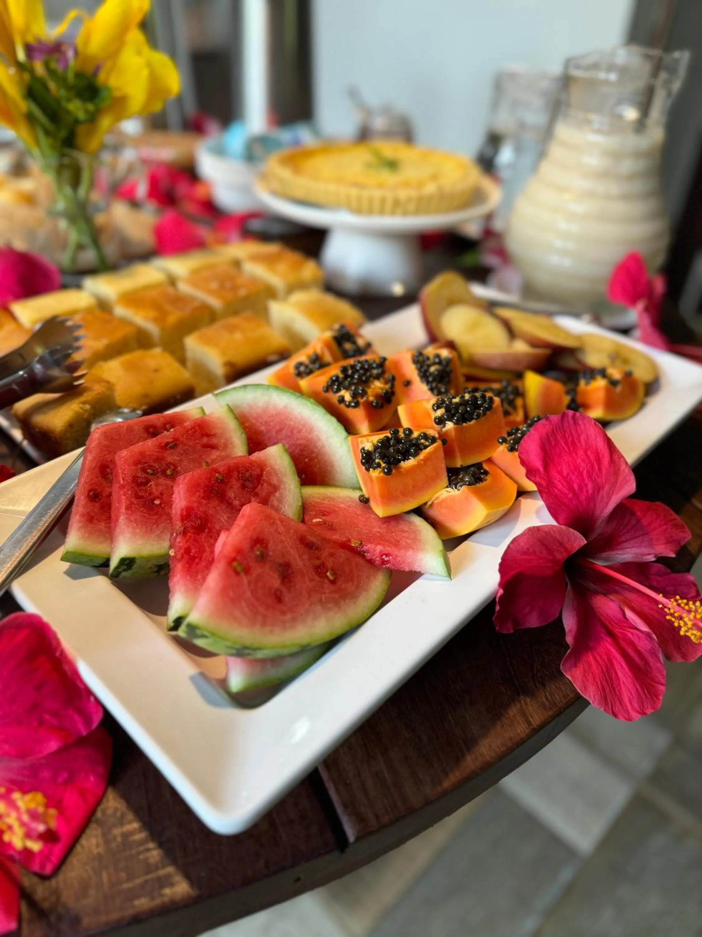 Restaurant/places to eat in Pousada Alto da Vila Noronha by Alto da Ilha