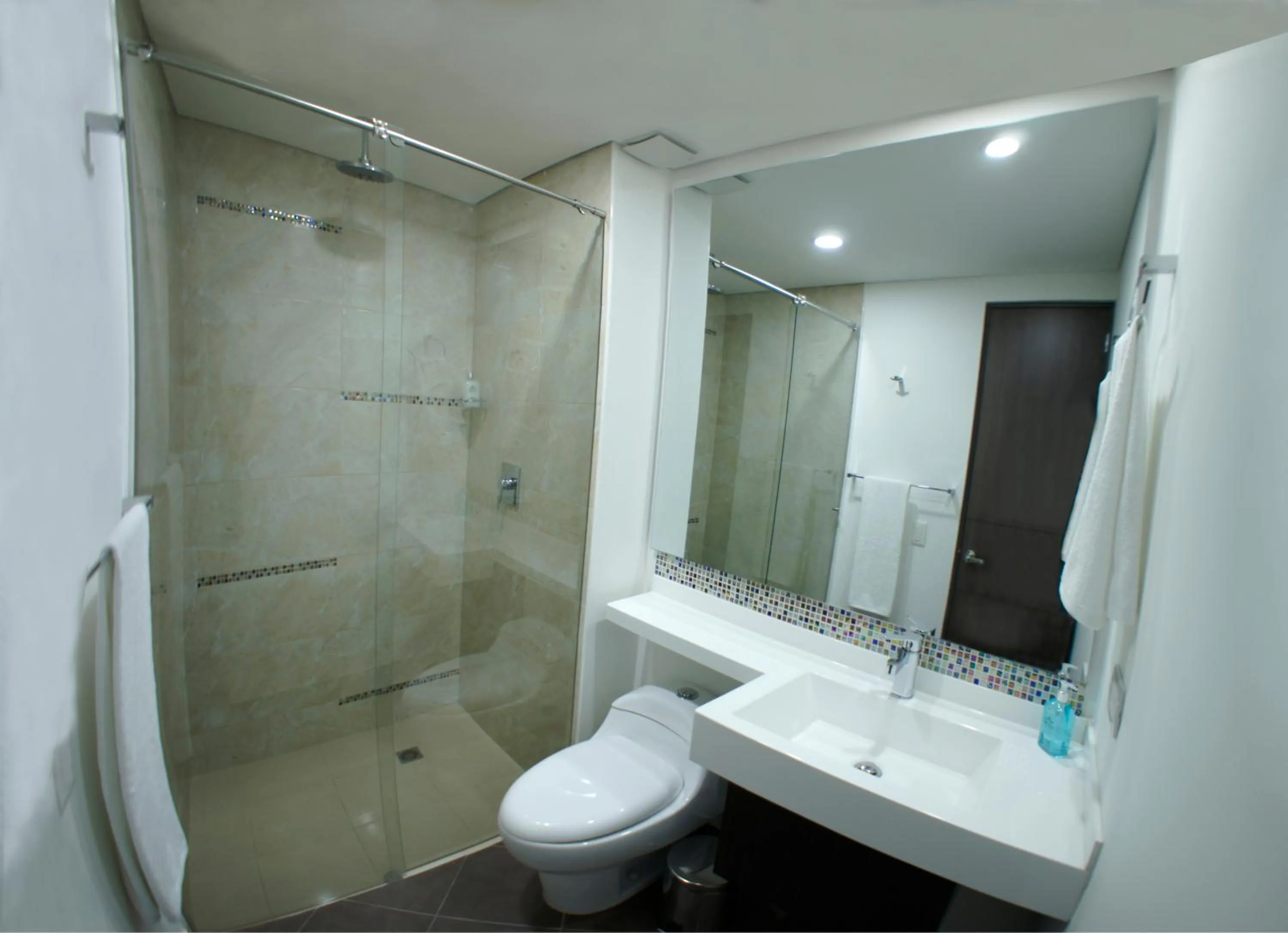 Bathroom in SM Grand Hotel