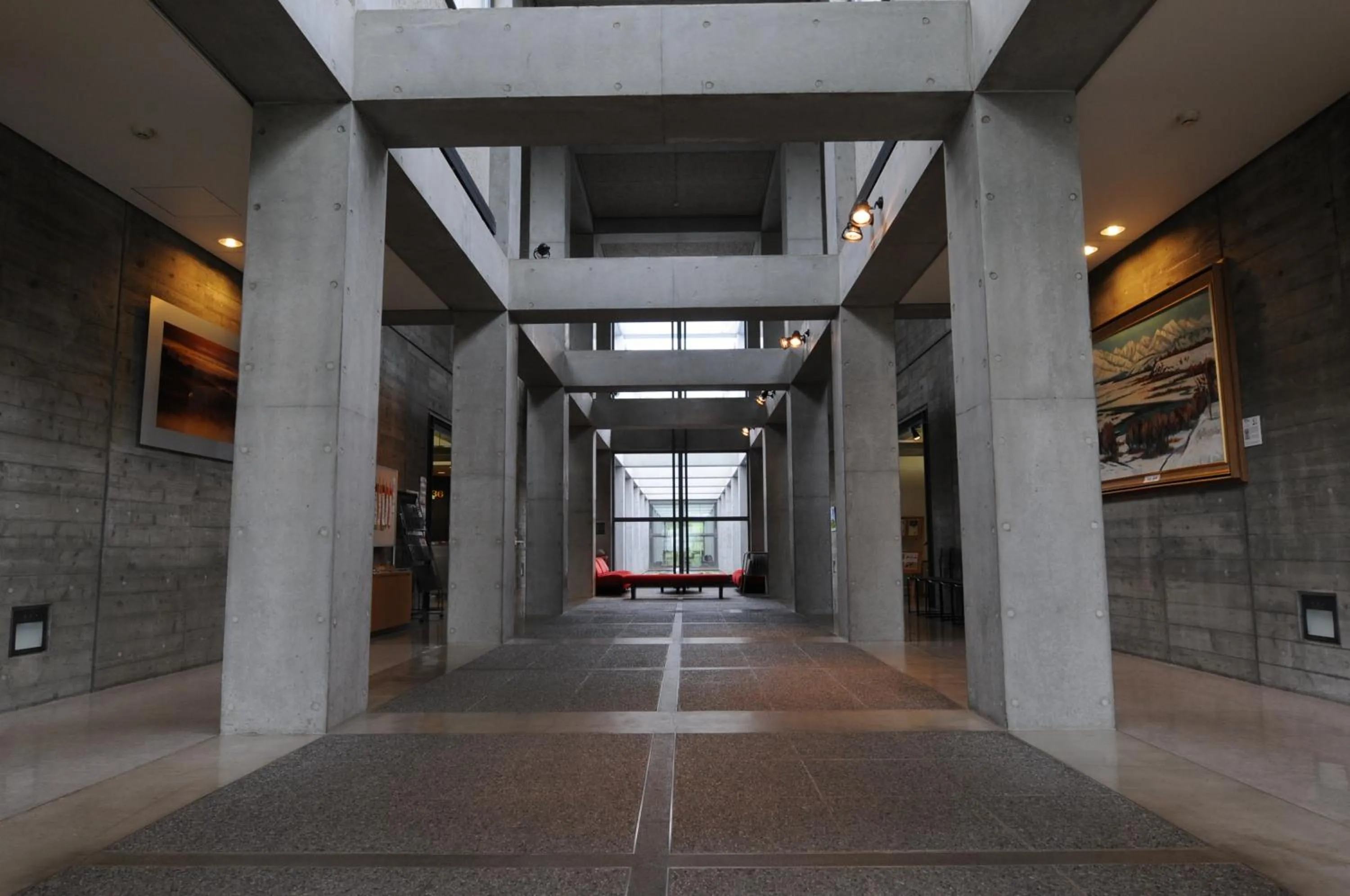 Lobby or reception in Tokachi Nauman Onsen Hotel arco