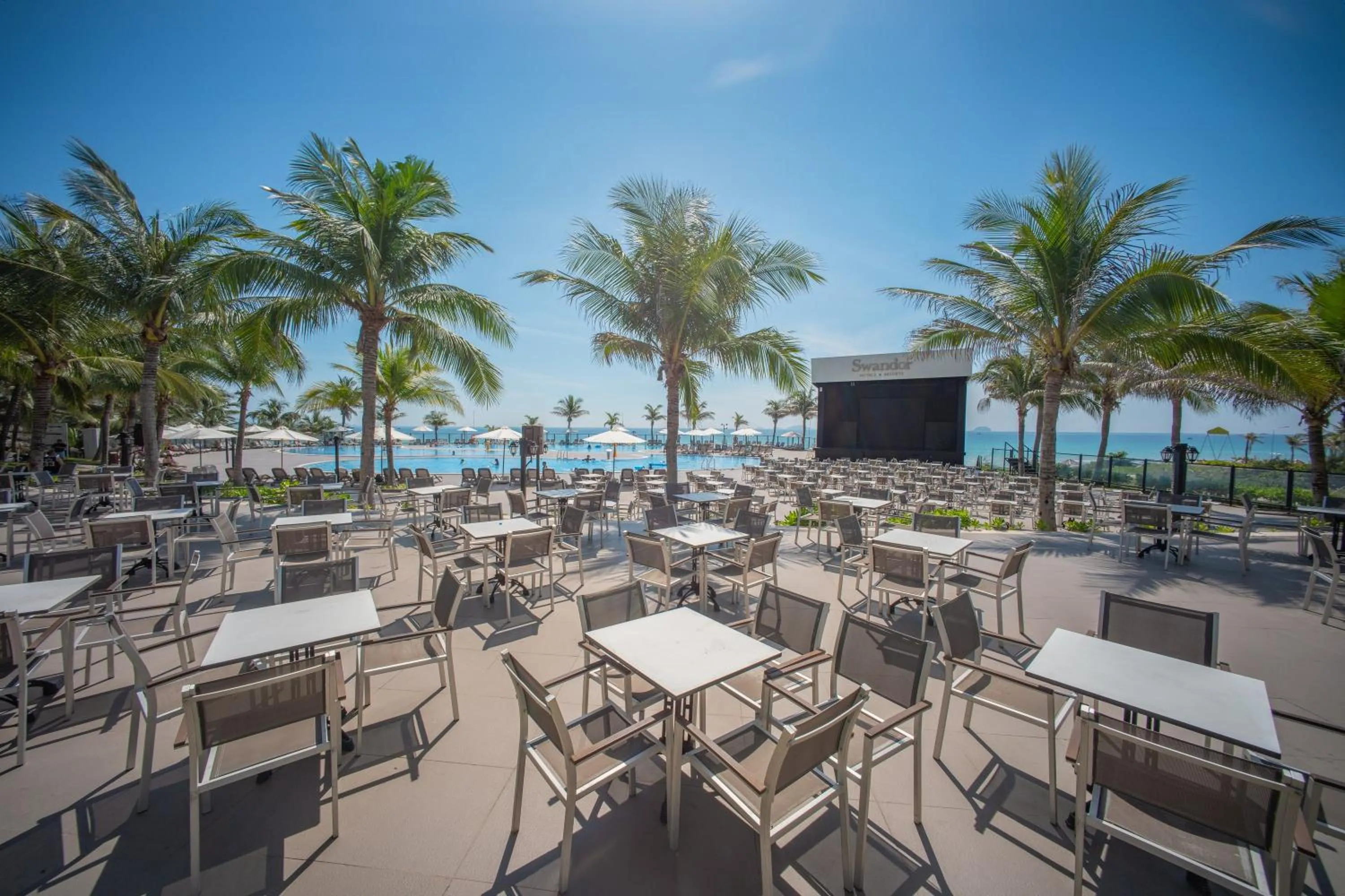 Swimming pool in Swandor Cam Ranh Resort-Ultra All Inclusive