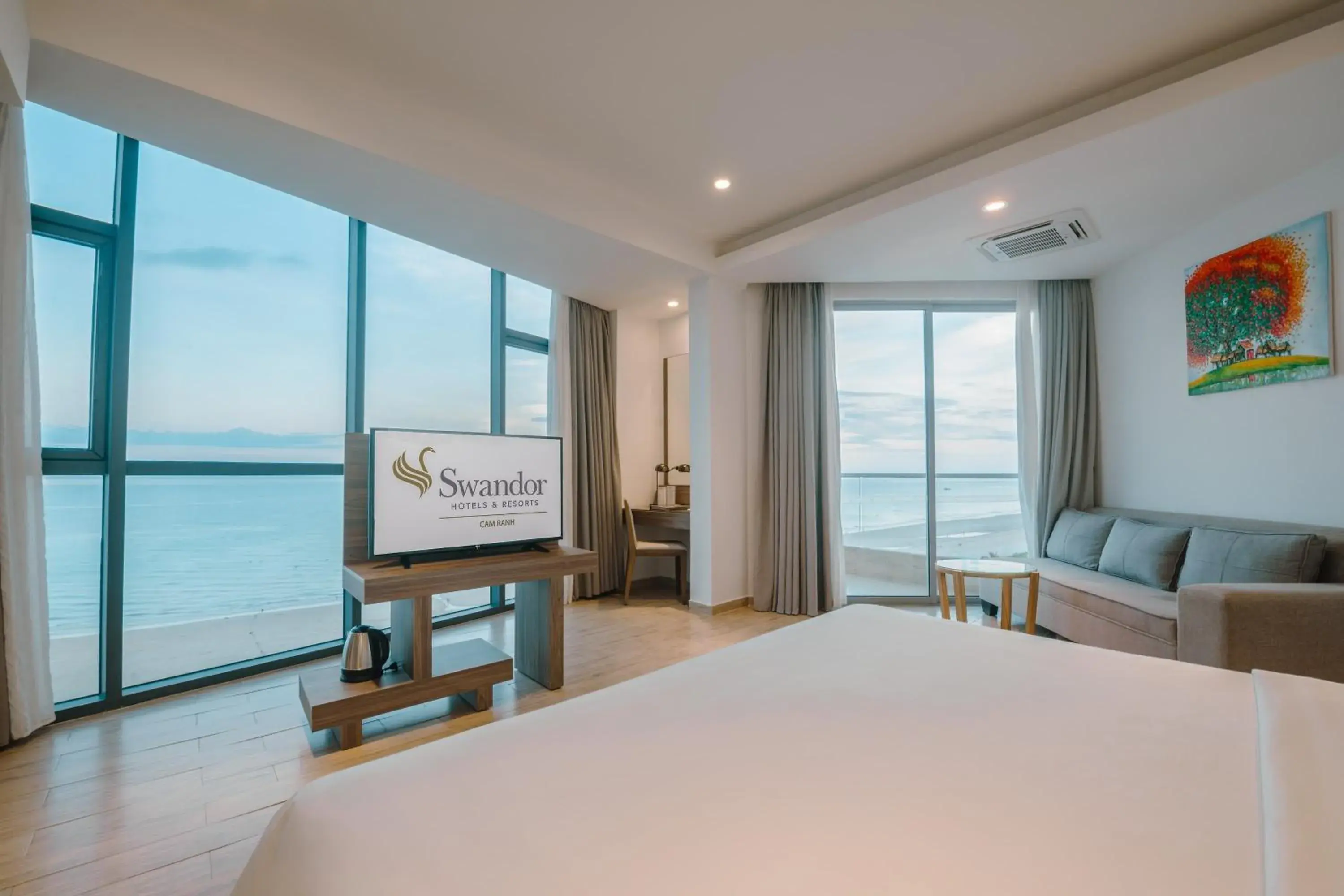 Deluxe Double Room with Side Sea View in Swandor Cam Ranh Resort-Ultra All Inclusive Deluxe Double Room with Side Sea View in Swandor Cam Ranh Resort-Ultra All Inclusive