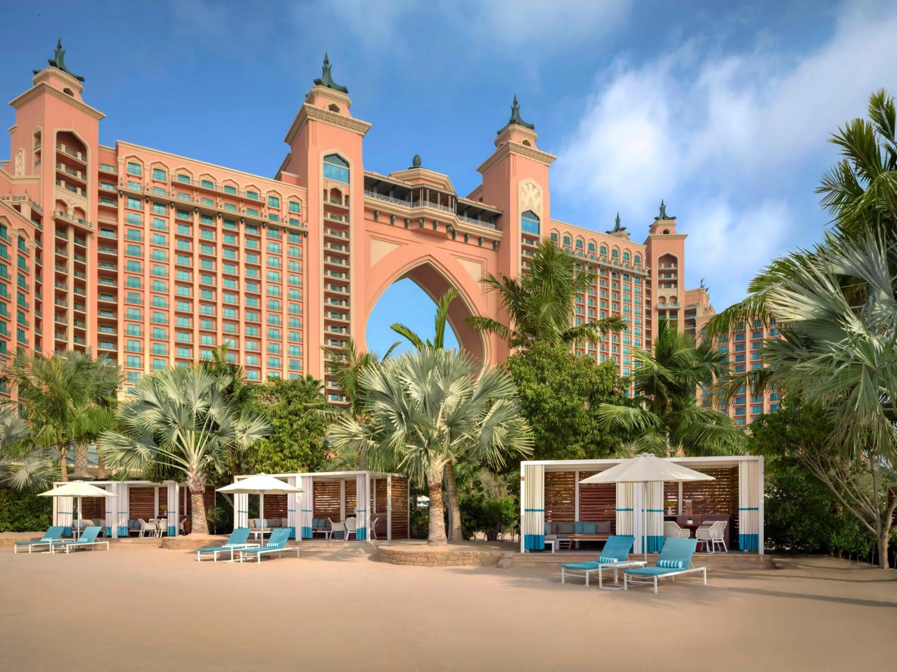 Beach in Atlantis, The Palm