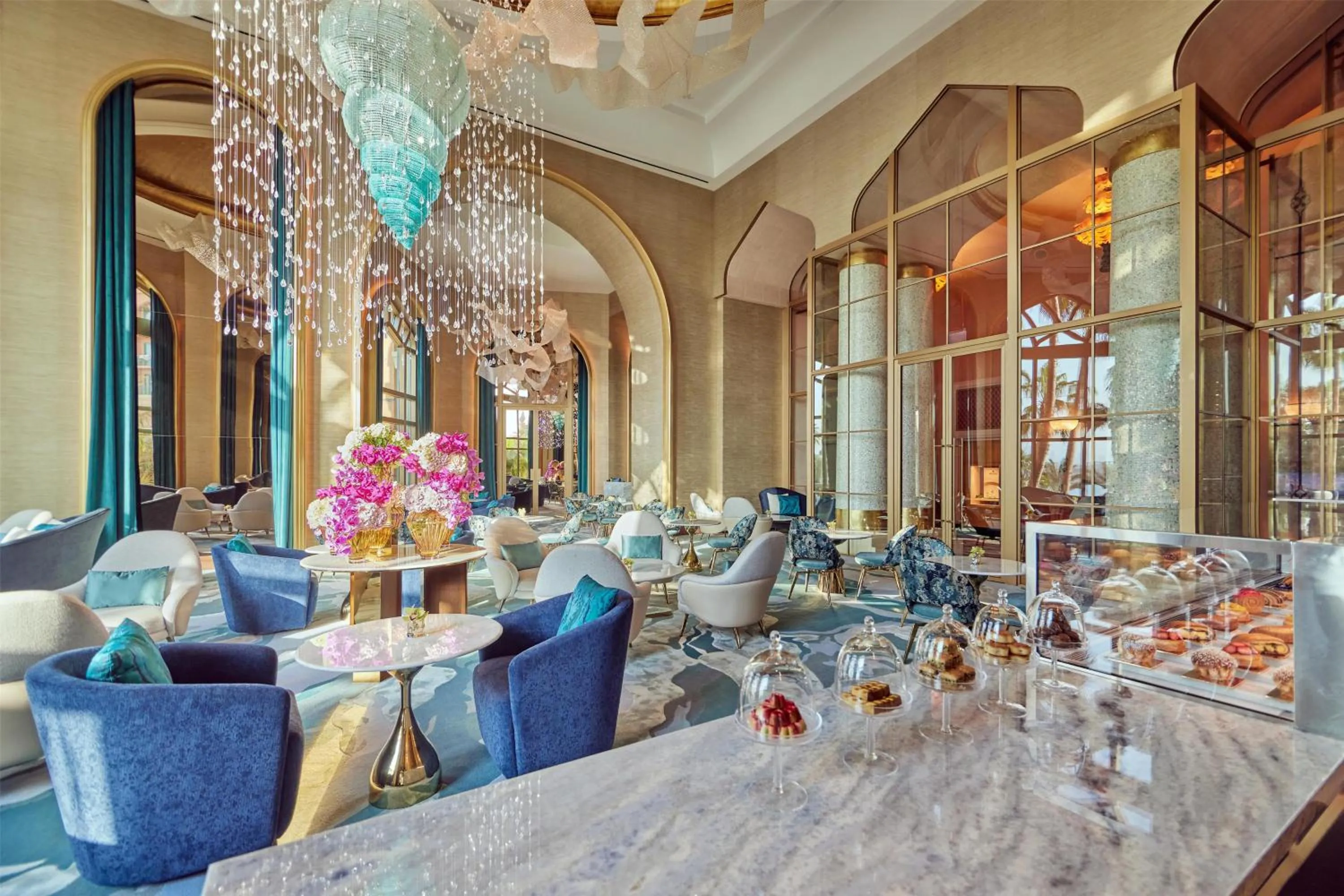 Lounge or bar in Atlantis, The Palm